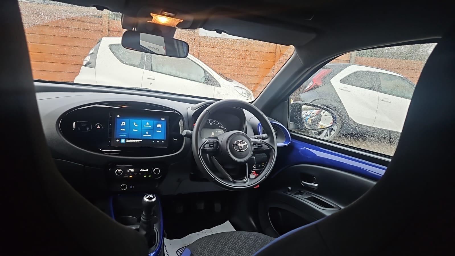 Toyota Aygo X 1.0 VVT-i Edge Hatchback 5dr Petrol Manual Euro 6 (s/s) (72 ps)