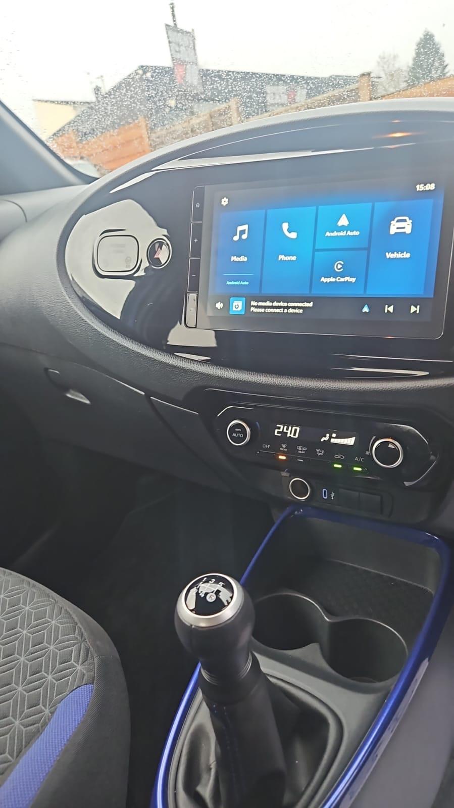 Toyota Aygo X 1.0 VVT-i Edge Hatchback 5dr Petrol Manual Euro 6 (s/s) (72 ps)