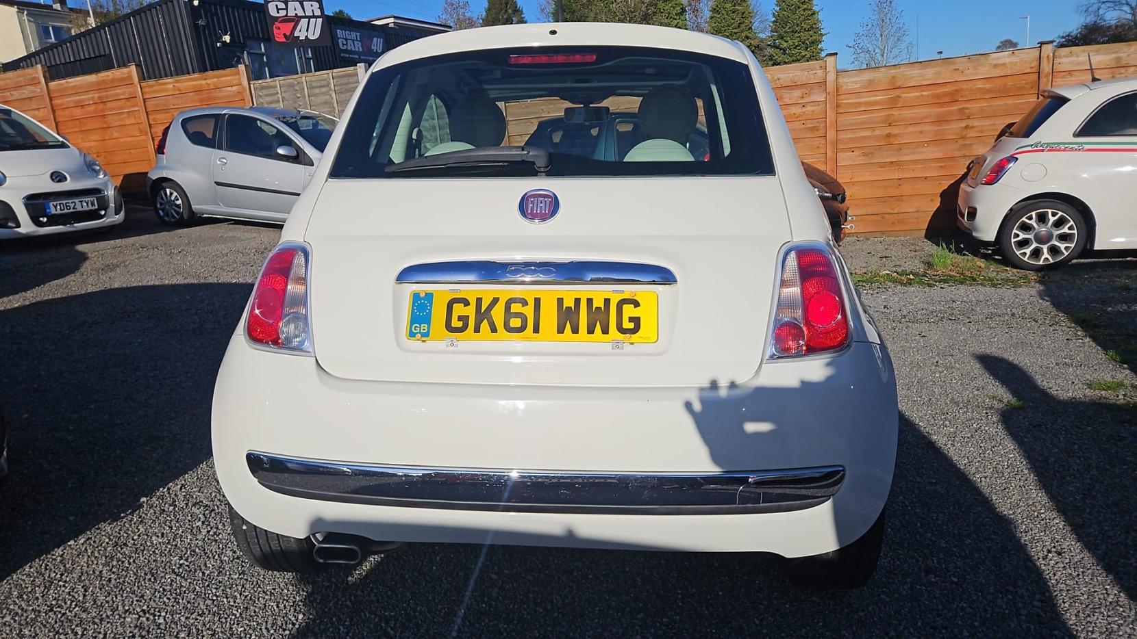 Fiat 500 1.2 Lounge Hatchback 3dr Petrol Dualogic Euro 4 (69 bhp)