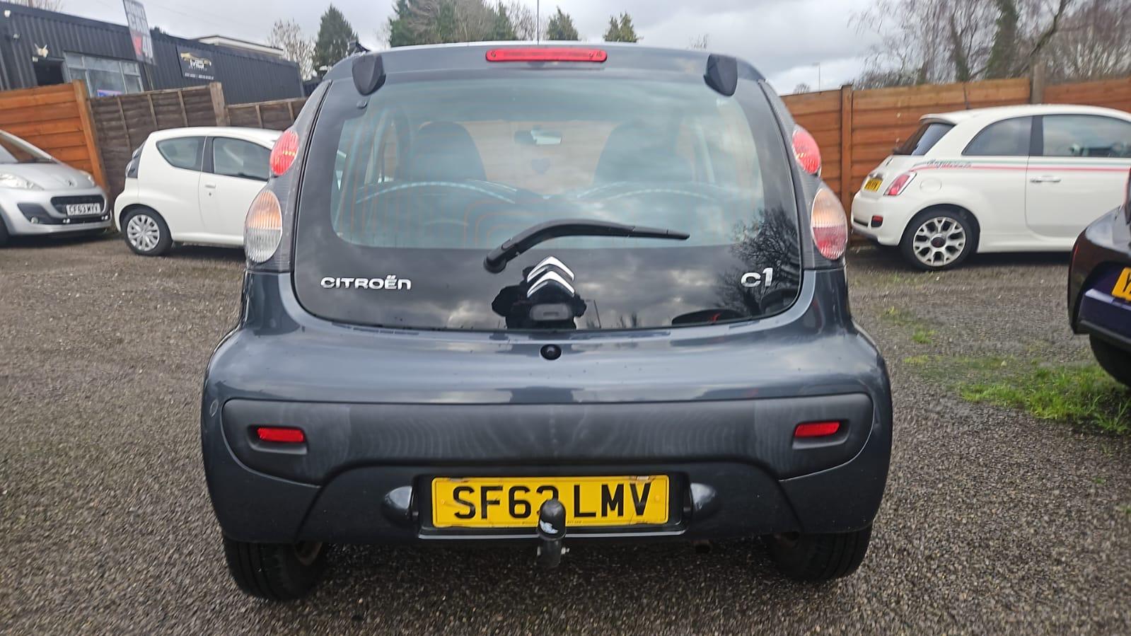 Citroen C1 1.0i VTR Hatchback 5dr Petrol Manual Euro 5 (68 ps)