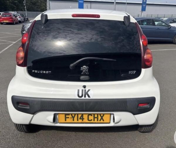 Peugeot 107 1.0 12V Allure Hatchback 5dr Petrol Manual Euro 5 (68 ps)