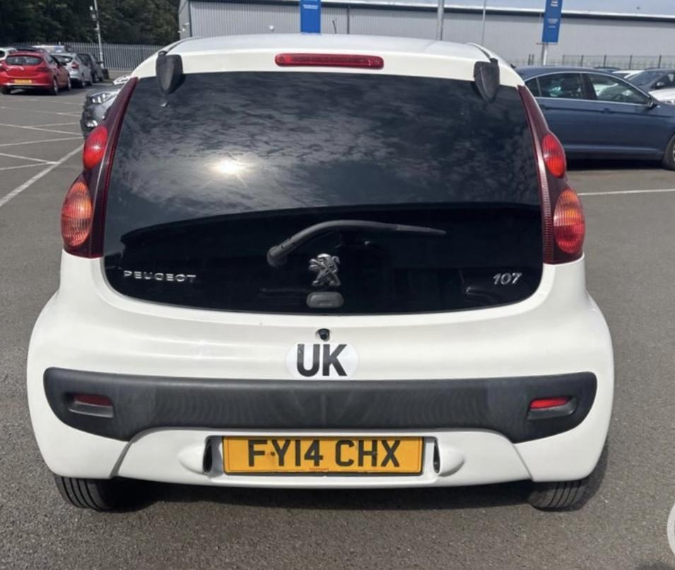 Peugeot 107 1.0 12V Allure Hatchback 5dr Petrol Manual Euro 5 (68 ps)