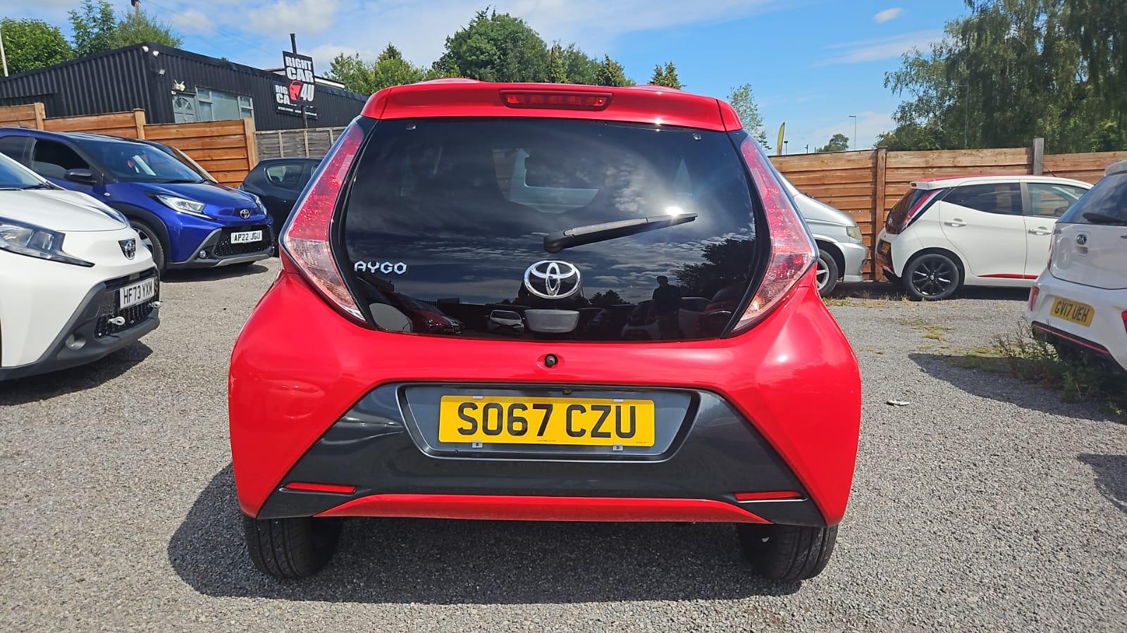 Toyota AYGO 1.0 VVT-i x-style Hatchback 5dr Petrol x-shift Euro 6 (68 ps)