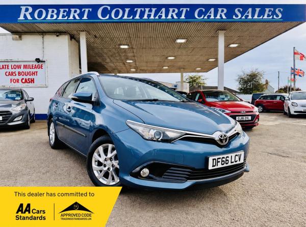 Toyota Auris 1.2 VVT-i Icon Touring Sports 5dr Petrol Manual Euro 6 (s/s) (116 ps)