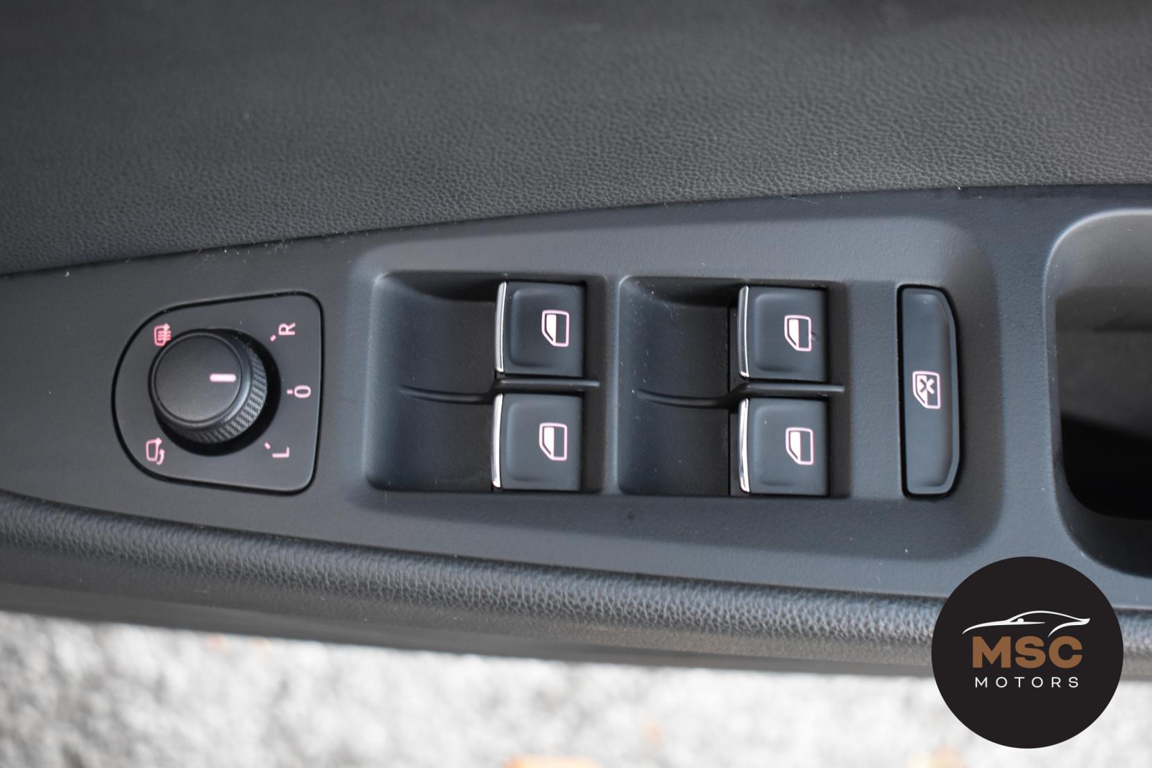 SEAT Leon 2.0 TDI CR FR Sport Tourer 5dr Diesel Manual Euro 5 (s/s) (150 ps)