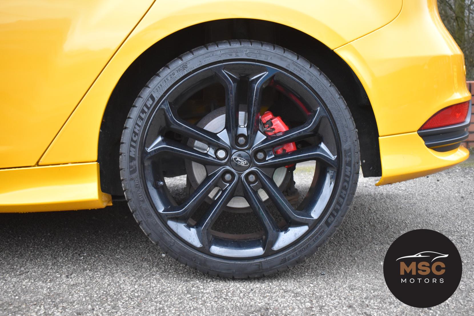 Ford Focus 2.0T EcoBoost ST-3 Hatchback 5dr Petrol Manual Euro 6 (s/s) (250 ps)