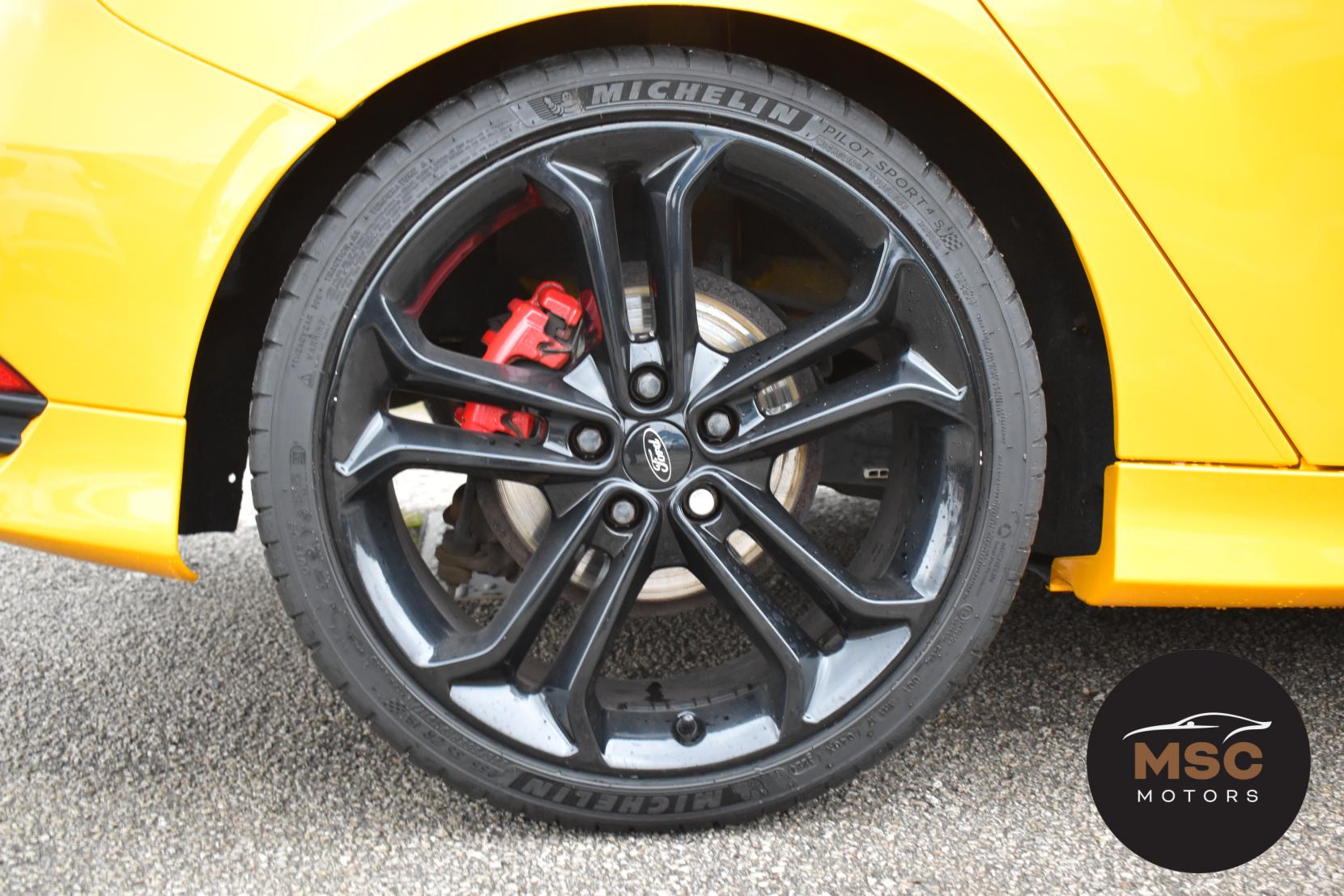 Ford Focus 2.0T EcoBoost ST-3 Hatchback 5dr Petrol Manual Euro 6 (s/s) (250 ps)