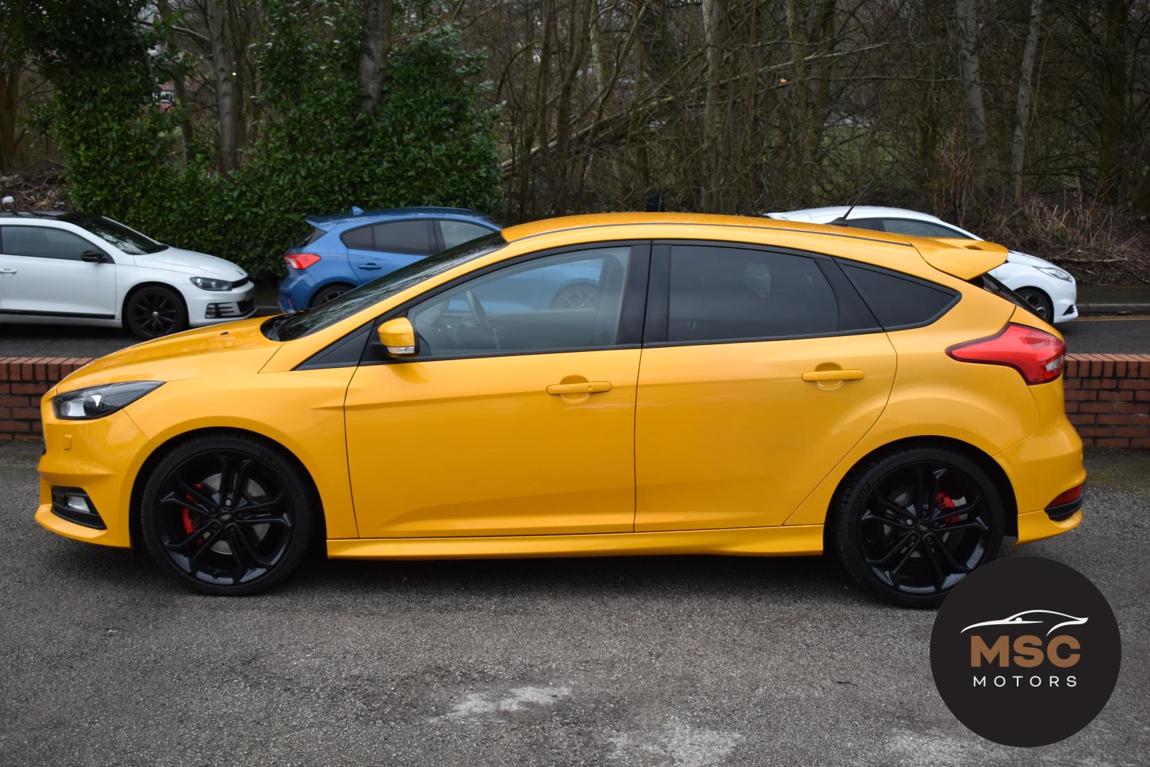 Ford Focus 2.0T EcoBoost ST-3 Hatchback 5dr Petrol Manual Euro 6 (s/s) (250 ps)