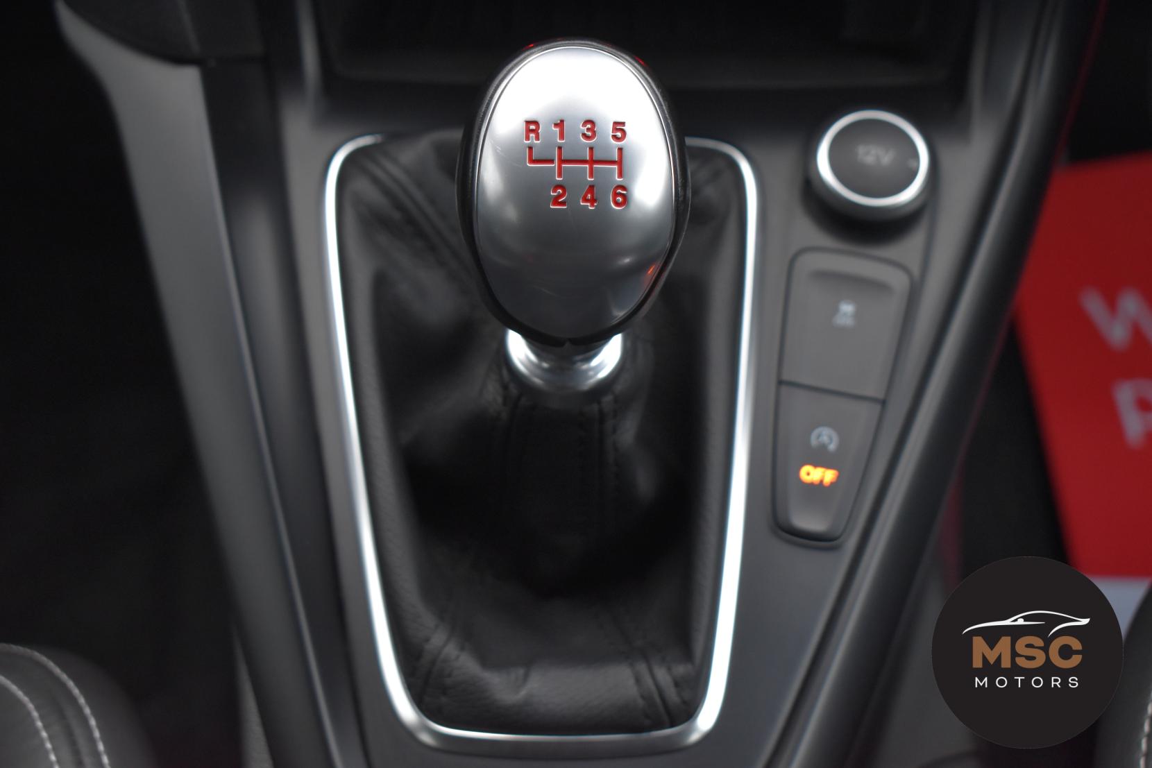 Ford Focus 2.0T EcoBoost ST-3 Hatchback 5dr Petrol Manual Euro 6 (s/s) (250 ps)