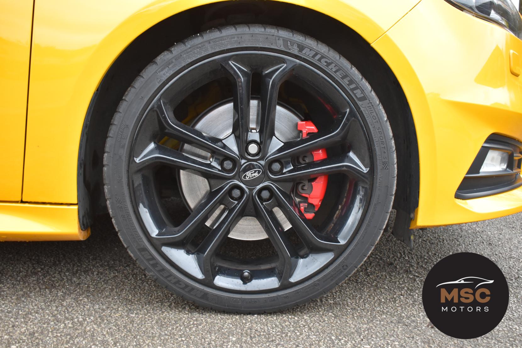 Ford Focus 2.0T EcoBoost ST-3 Hatchback 5dr Petrol Manual Euro 6 (s/s) (250 ps)