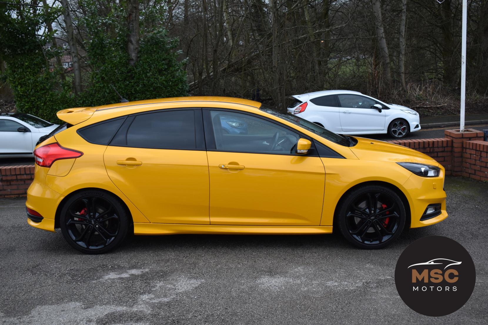 Ford Focus 2.0T EcoBoost ST-3 Hatchback 5dr Petrol Manual Euro 6 (s/s) (250 ps)