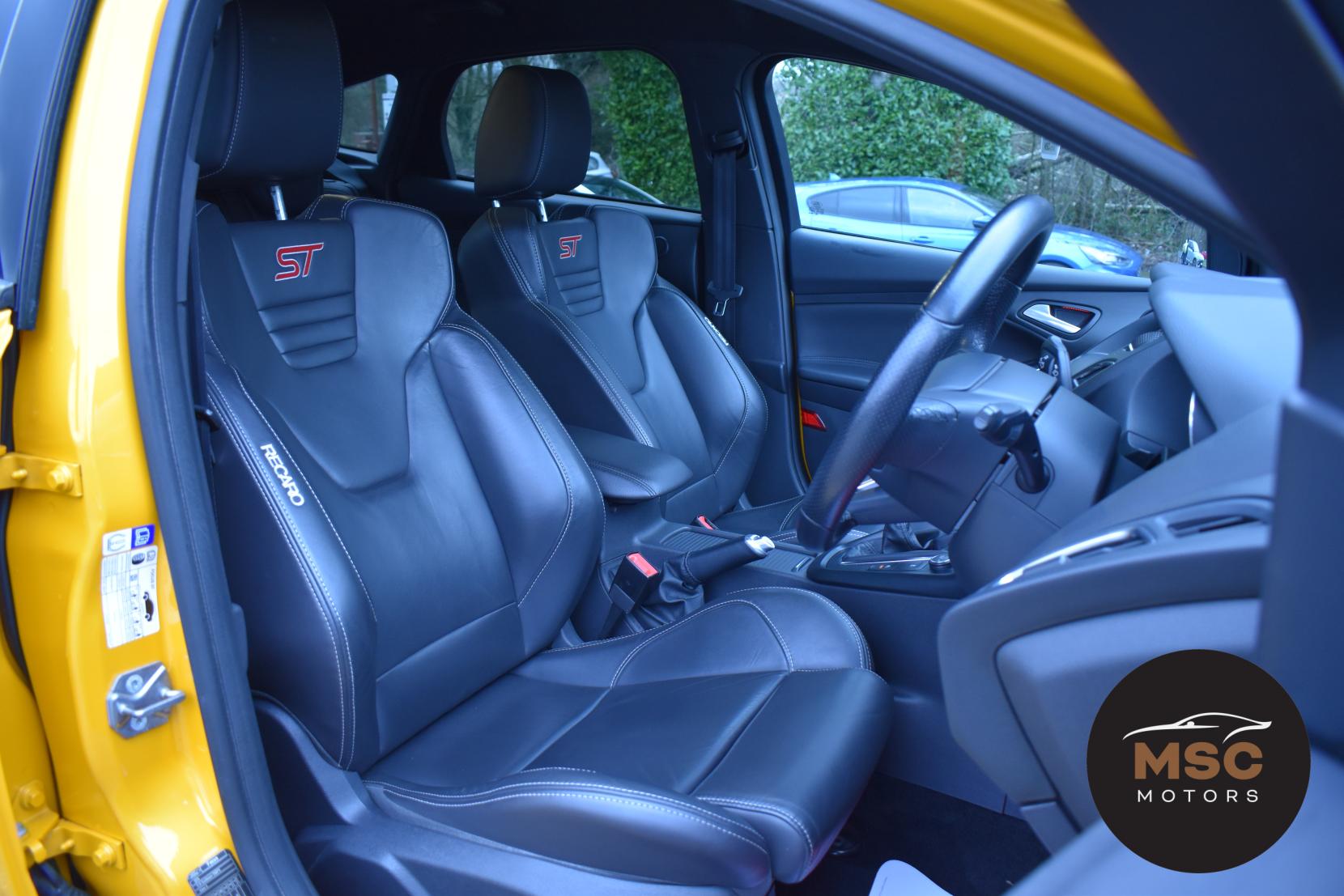 Ford Focus 2.0T EcoBoost ST-3 Hatchback 5dr Petrol Manual Euro 6 (s/s) (250 ps)