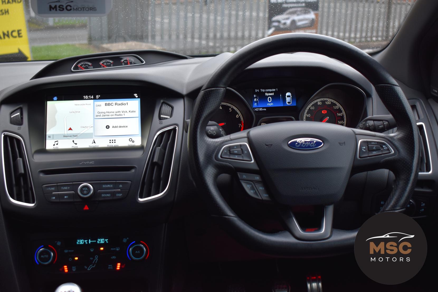 Ford Focus 2.0T EcoBoost ST-3 Hatchback 5dr Petrol Manual Euro 6 (s/s) (250 ps)