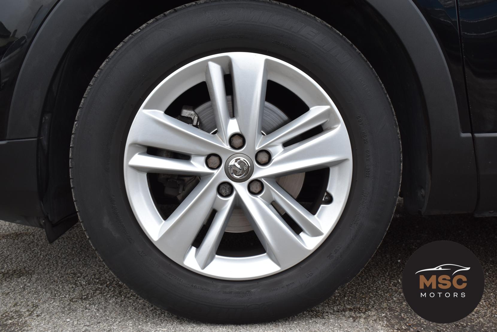 Vauxhall Grandland X 1.2 Turbo GPF SE SUV 5dr Petrol Manual Euro 6 (s/s) (130 ps)