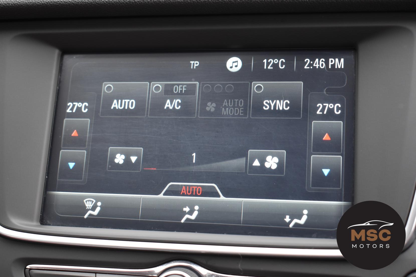 Vauxhall Grandland X 1.2 Turbo GPF SE SUV 5dr Petrol Manual Euro 6 (s/s) (130 ps)