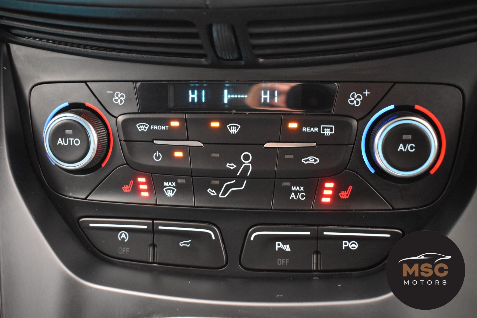 Ford Kuga 2.0 TDCi EcoBlue Vignale SUV 5dr Diesel Powershift AWD Euro 6 (s/s) (180 ps)