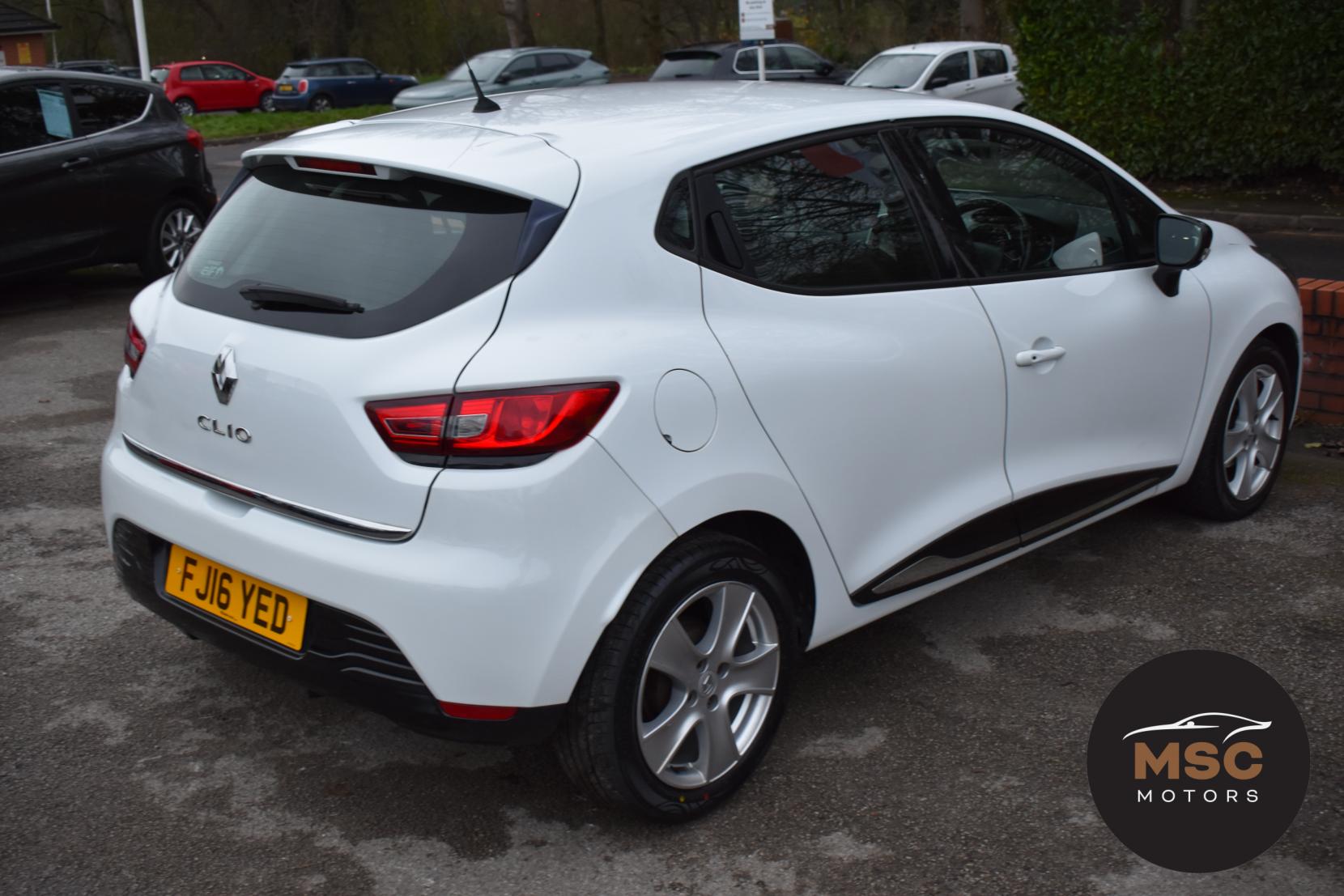 Renault Clio 1.2 16V Dynamique Nav Hatchback 5dr Petrol Manual Euro 6 (75 ps)