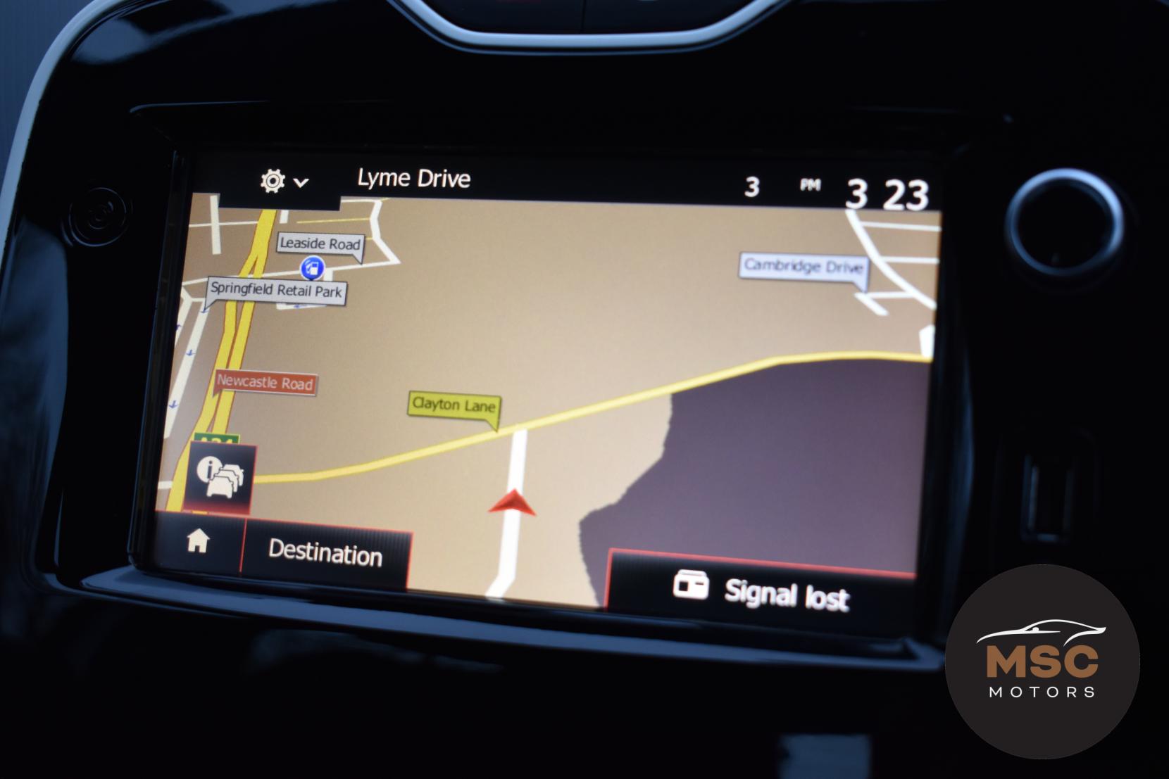 Renault Clio 1.2 16V Dynamique Nav Hatchback 5dr Petrol Manual Euro 6 (75 ps)