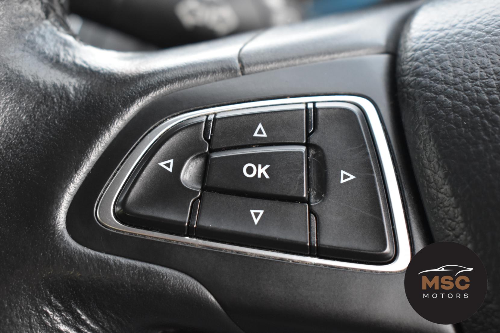 Ford Focus 1.0T EcoBoost Zetec Hatchback 5dr Petrol Manual Euro 6 (s/s) (100 ps)