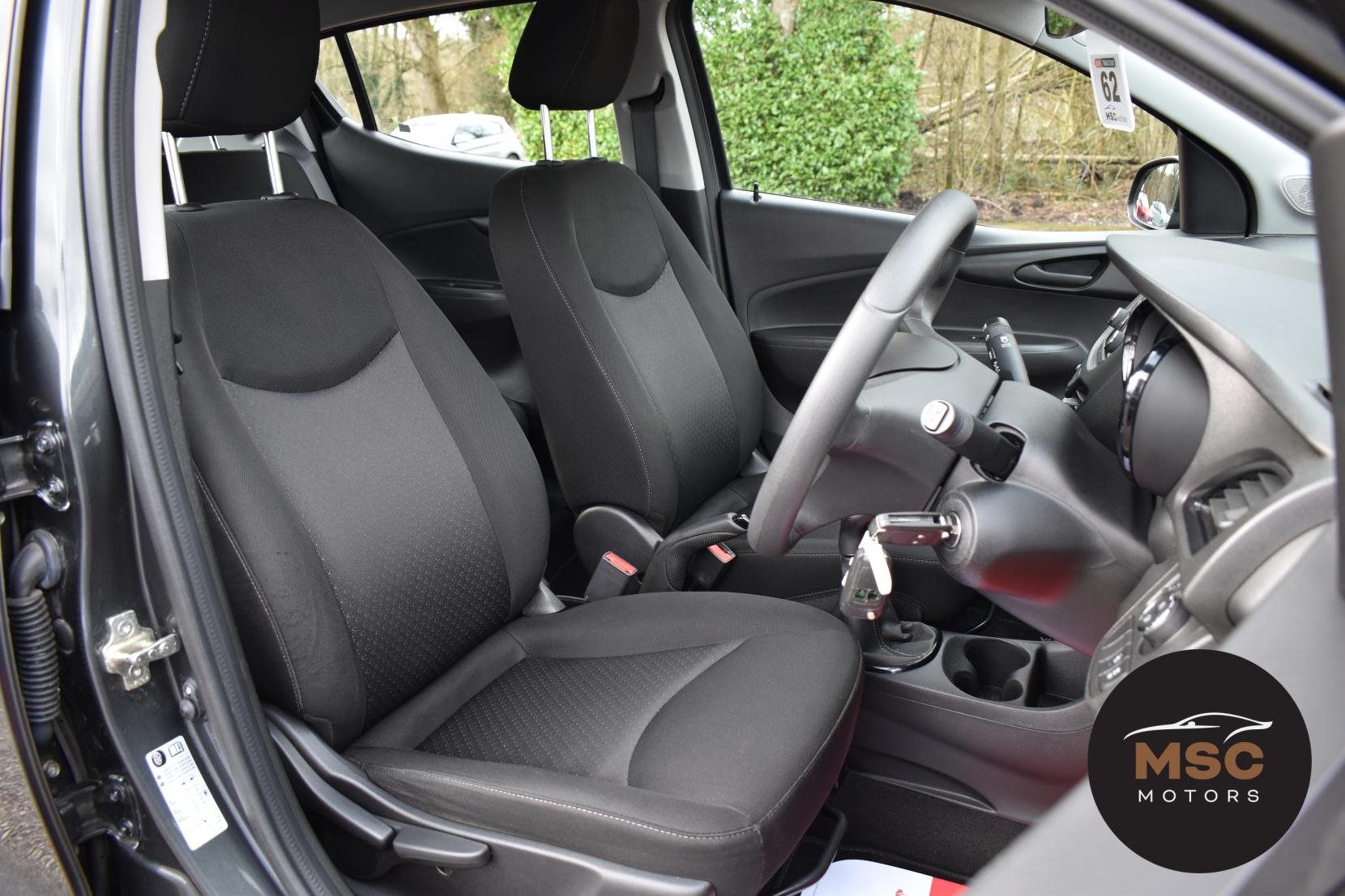 Vauxhall Viva 1.0i SE Hatchback 5dr Petrol Manual Euro 6 (75 ps)