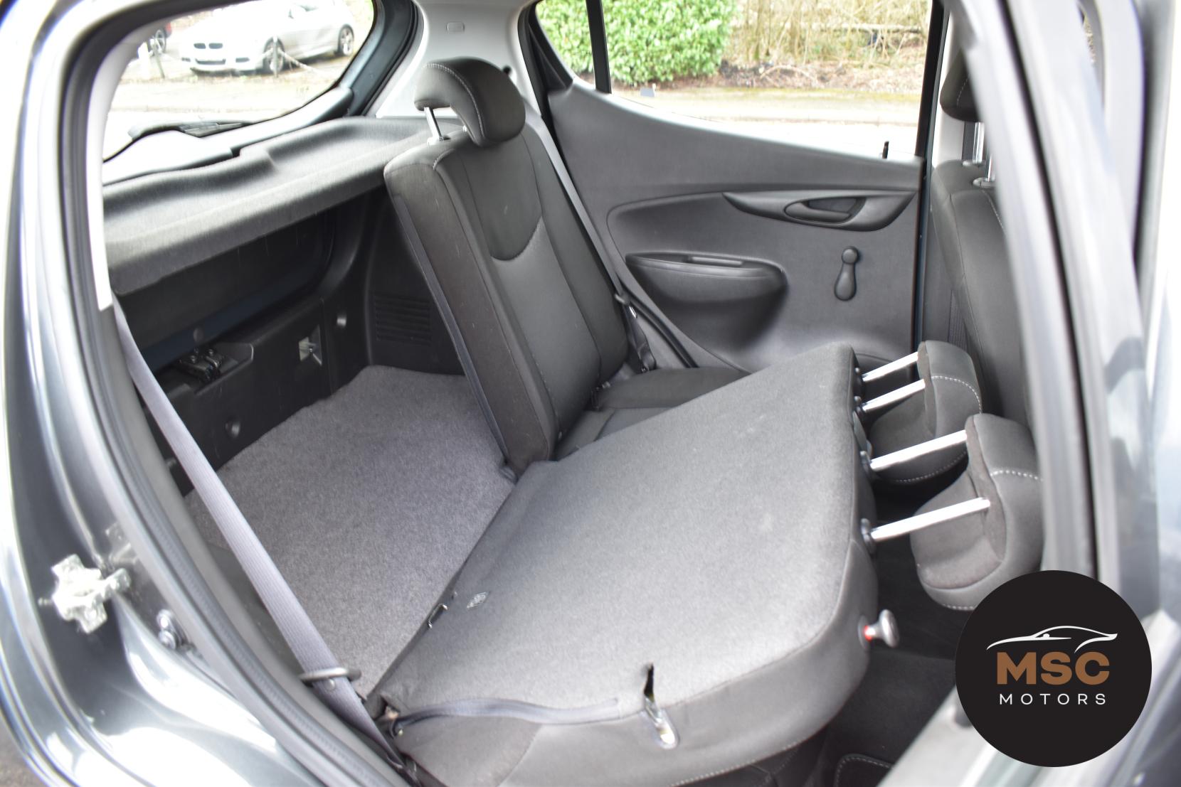 Vauxhall Viva 1.0i SE Hatchback 5dr Petrol Manual Euro 6 (75 ps)