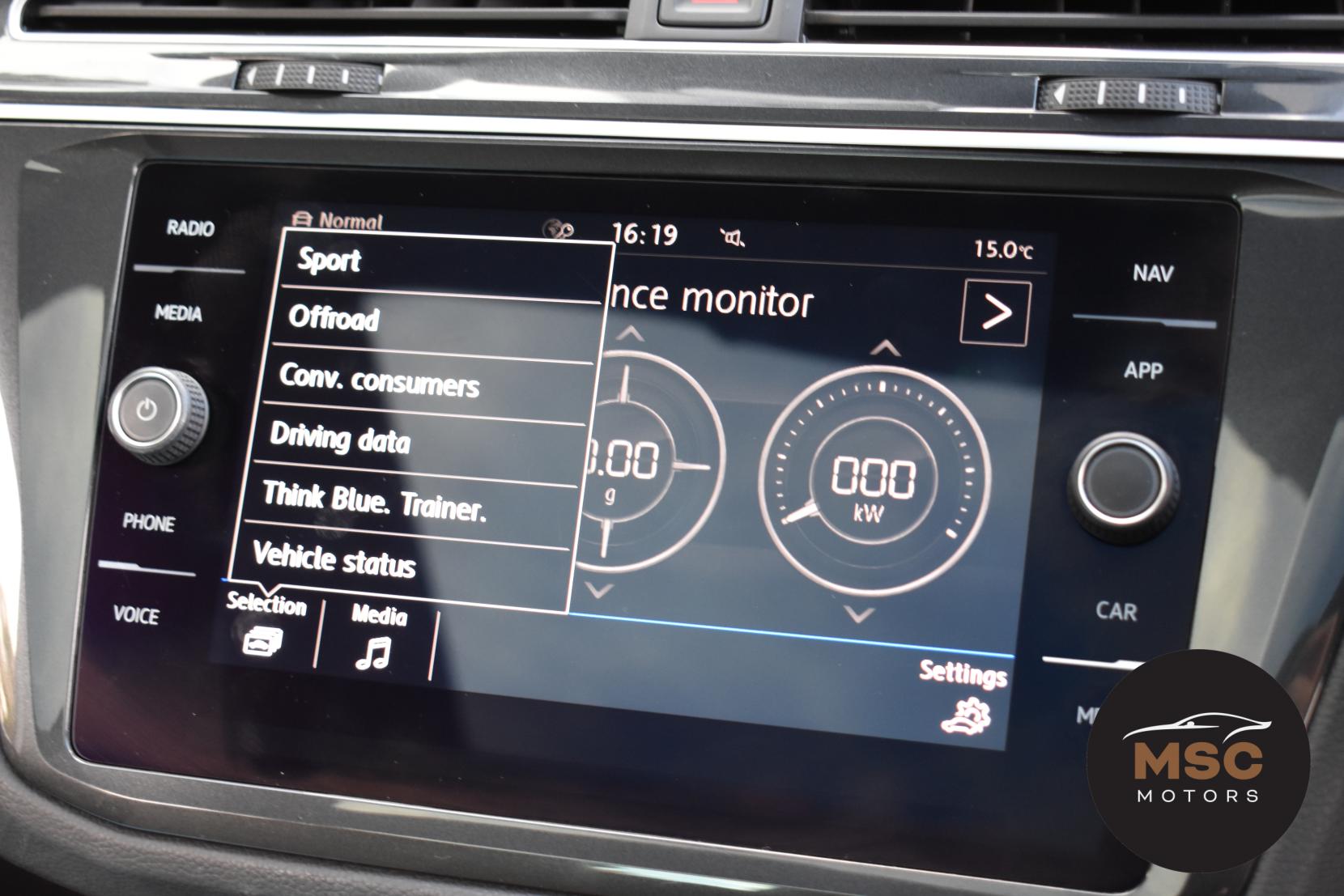 Volkswagen Tiguan 2.0 TDI R-Line SUV 5dr Diesel DSG 4Motion Euro 6 (s/s) (150 ps)