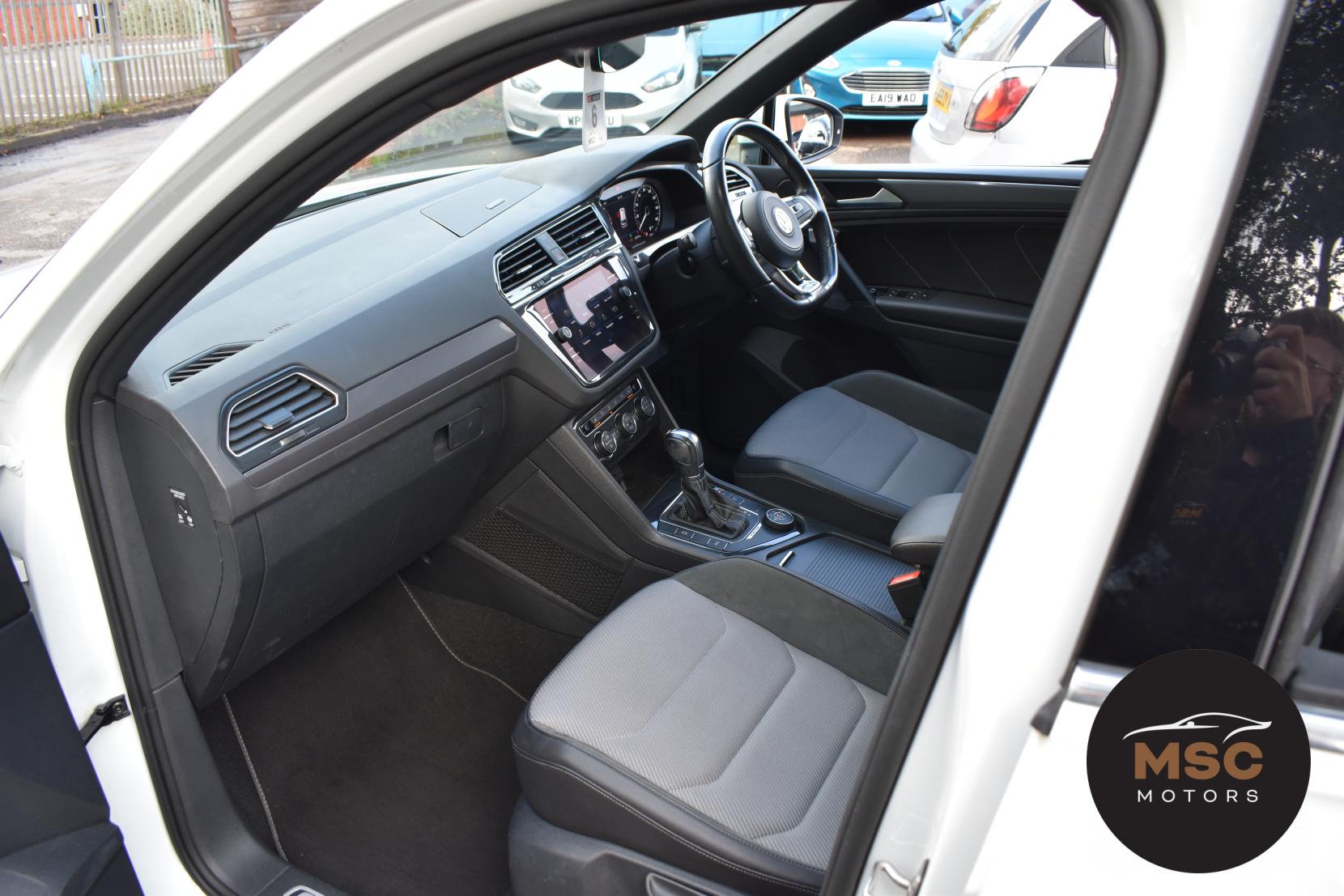 Volkswagen Tiguan 2.0 TDI R-Line SUV 5dr Diesel DSG 4Motion Euro 6 (s/s) (150 ps)