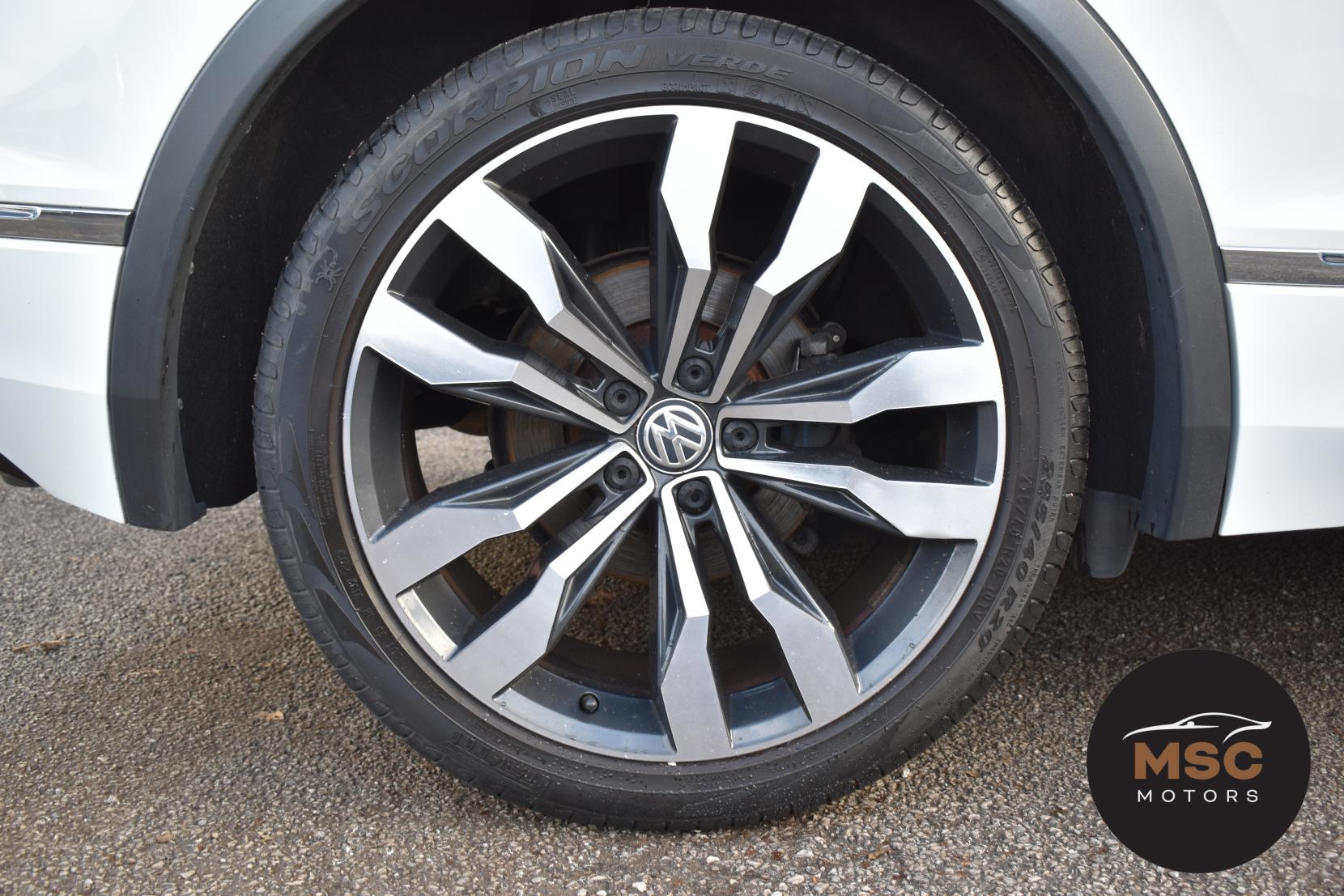 Volkswagen Tiguan 2.0 TDI R-Line SUV 5dr Diesel DSG 4Motion Euro 6 (s/s) (150 ps)