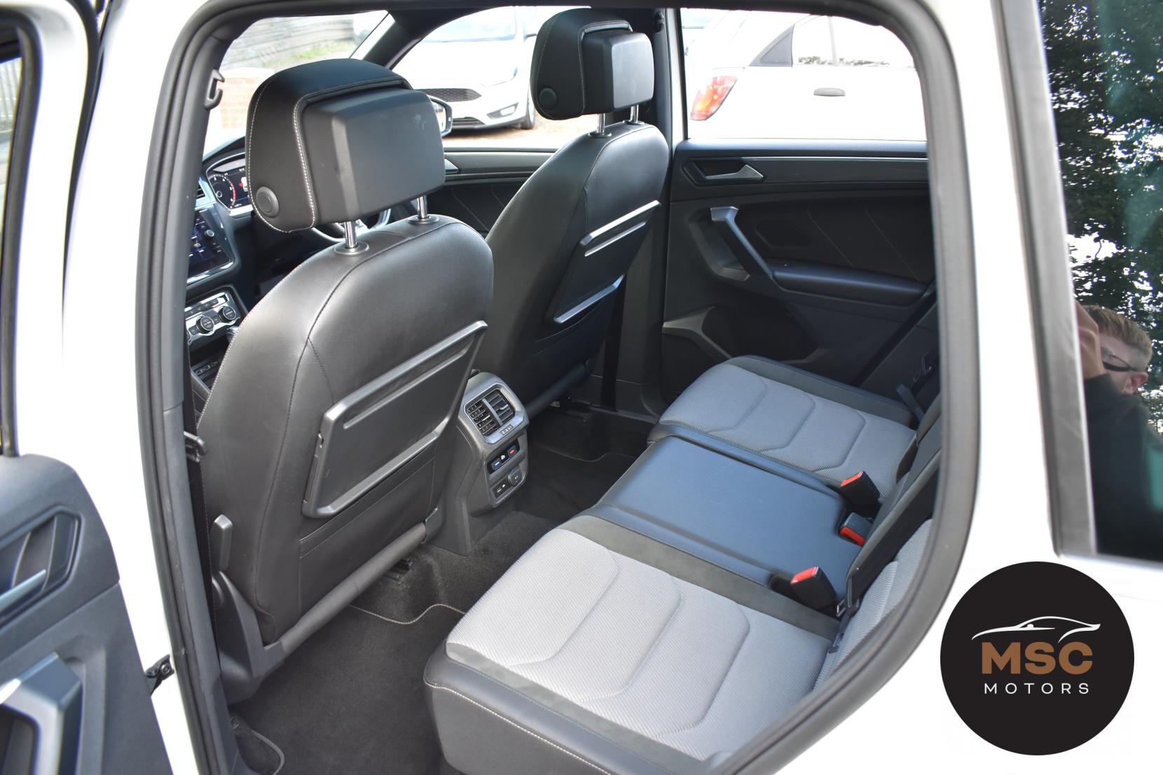 Volkswagen Tiguan 2.0 TDI R-Line SUV 5dr Diesel DSG 4Motion Euro 6 (s/s) (150 ps)