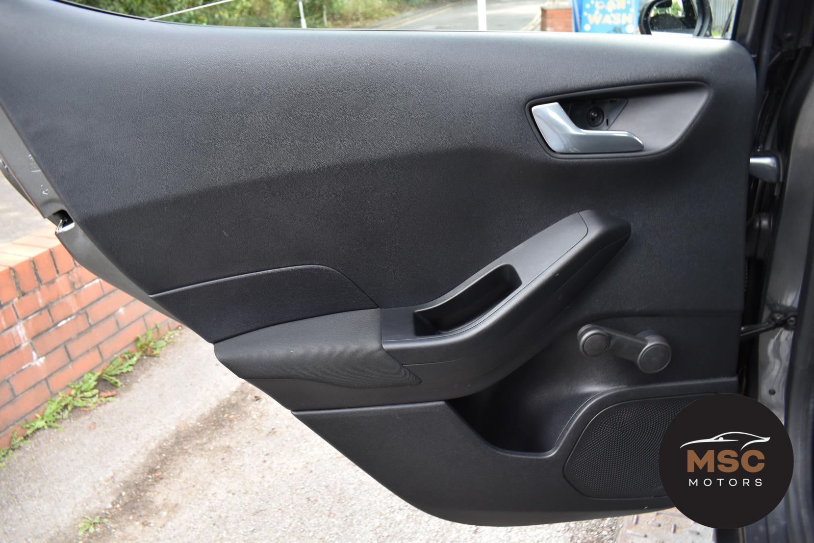 Ford Fiesta 1.0T EcoBoost Zetec Hatchback 5dr Petrol Manual Euro 6 (s/s) (100 ps)