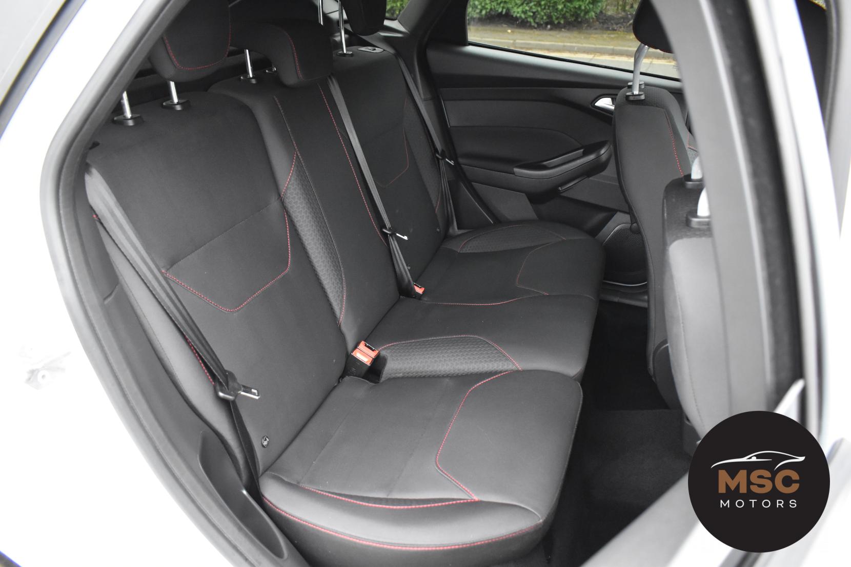 Ford Focus 1.0T EcoBoost ST-Line Hatchback 5dr Petrol Manual Euro 6 (s/s) (140 ps)