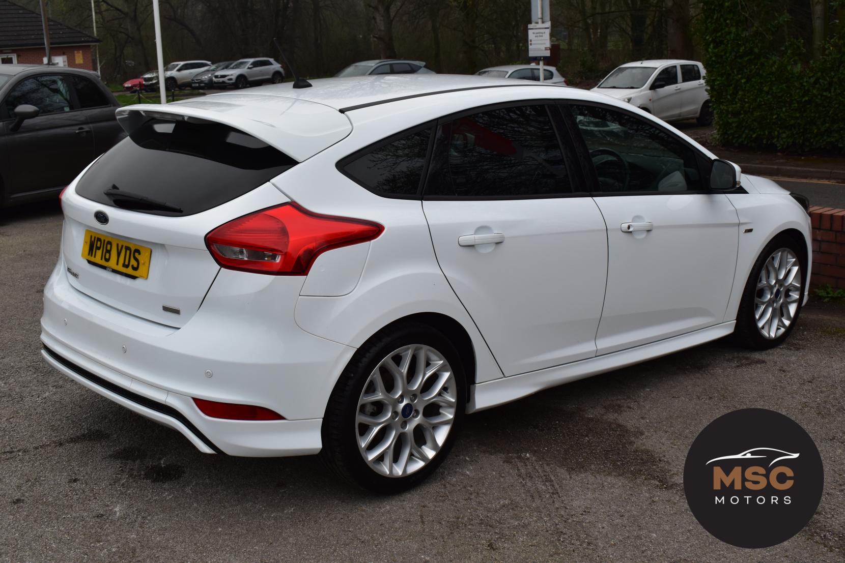 Ford Focus 1.0T EcoBoost ST-Line Hatchback 5dr Petrol Manual Euro 6 (s/s) (140 ps)