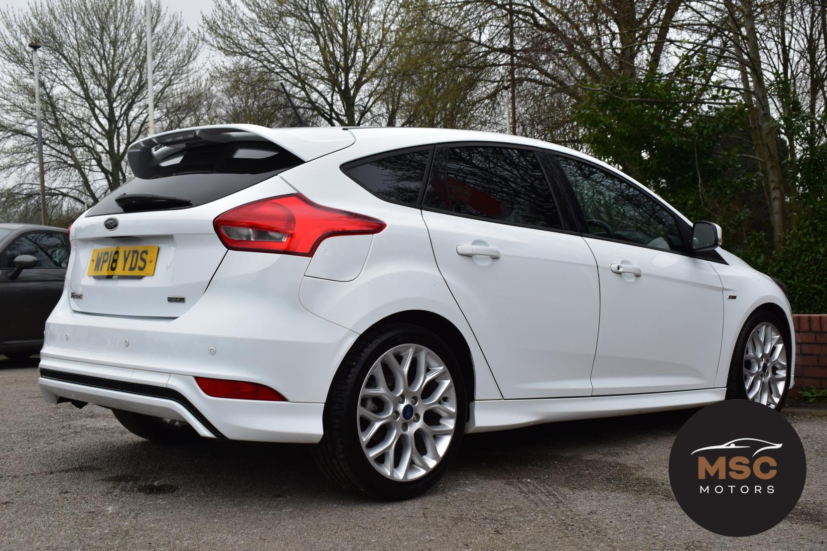 Ford Focus 1.0T EcoBoost ST-Line Hatchback 5dr Petrol Manual Euro 6 (s/s) (140 ps)