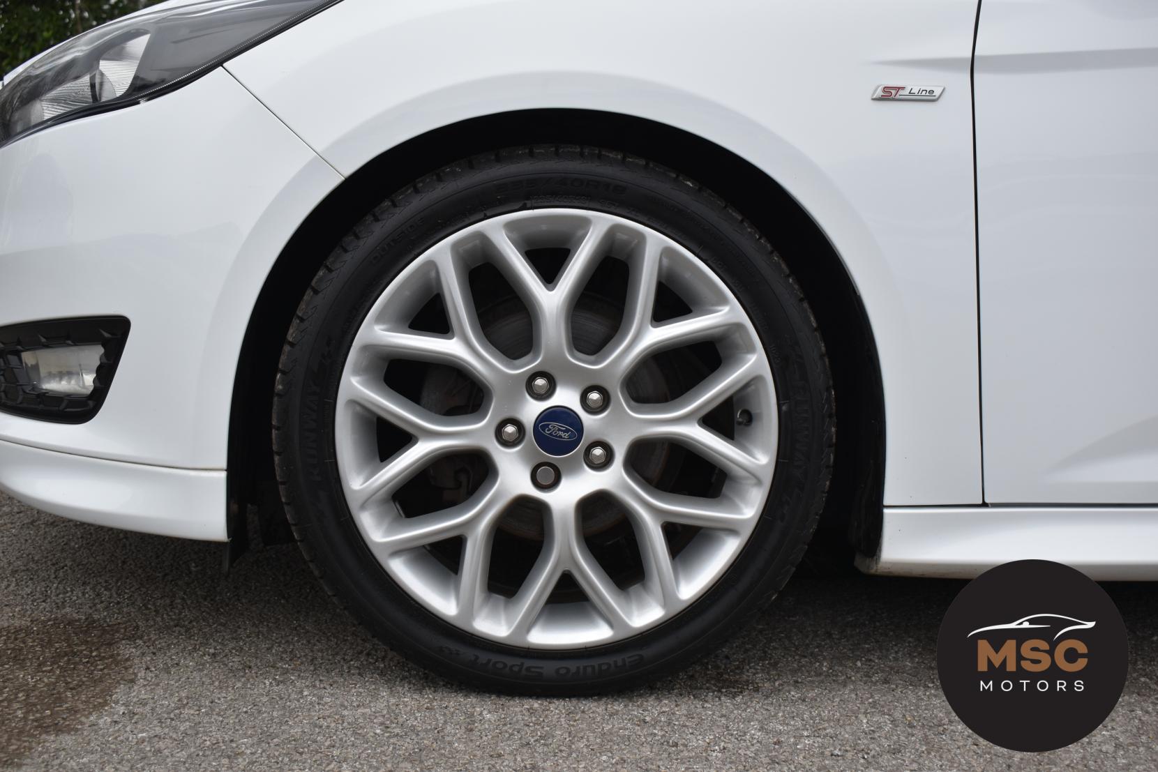 Ford Focus 1.0T EcoBoost ST-Line Hatchback 5dr Petrol Manual Euro 6 (s/s) (140 ps)