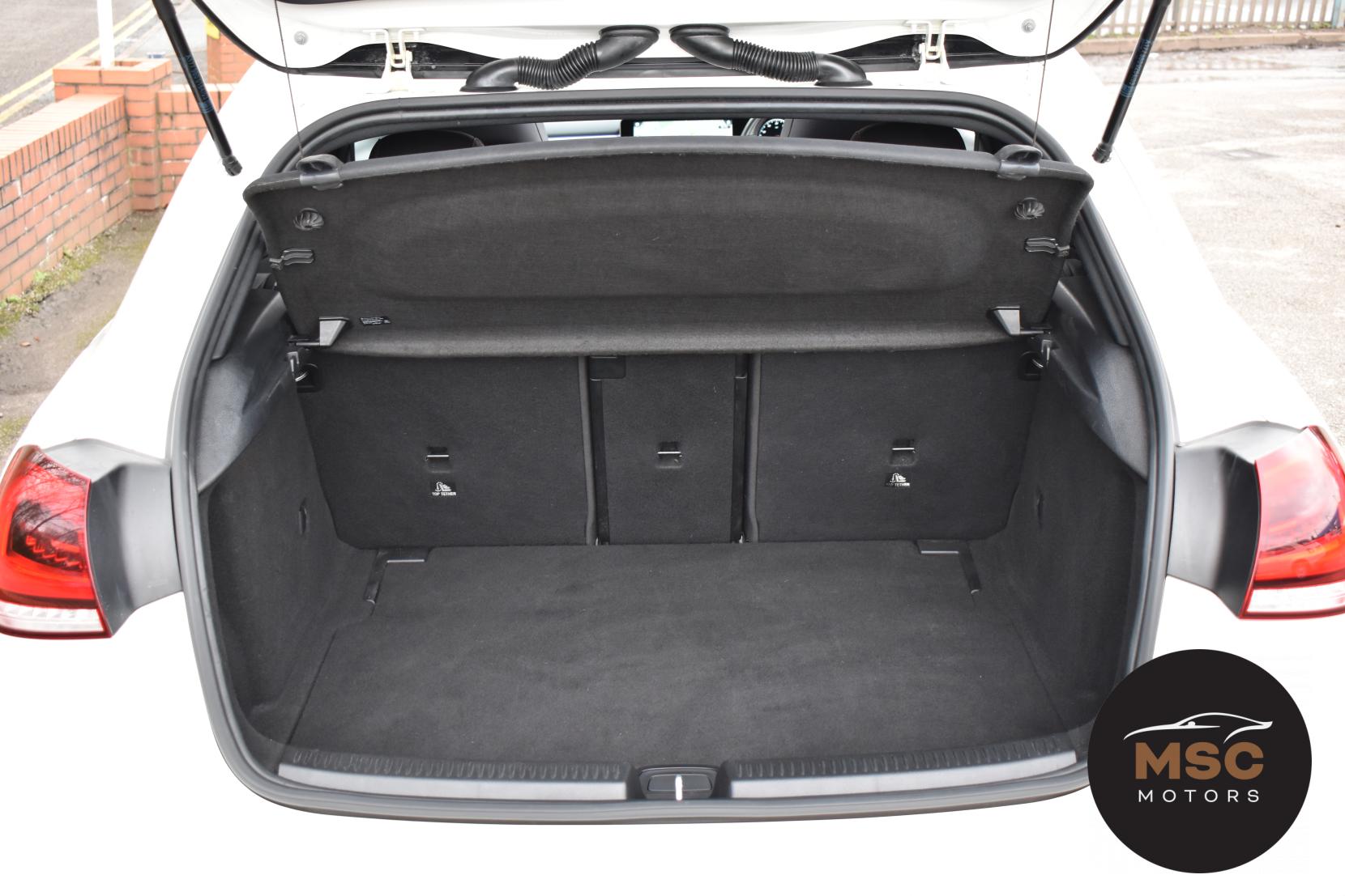 Mercedes-Benz A Class 1.3 A180 AMG Line (Premium Plus) Hatchback 5dr Petrol 7G-DCT Euro 6 (s/s) (136 ps)