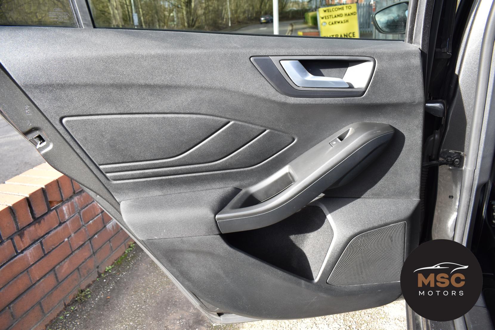 Ford Focus 1.0T EcoBoost ST-Line Hatchback 5dr Petrol Manual Euro 6 (s/s) (125 ps)