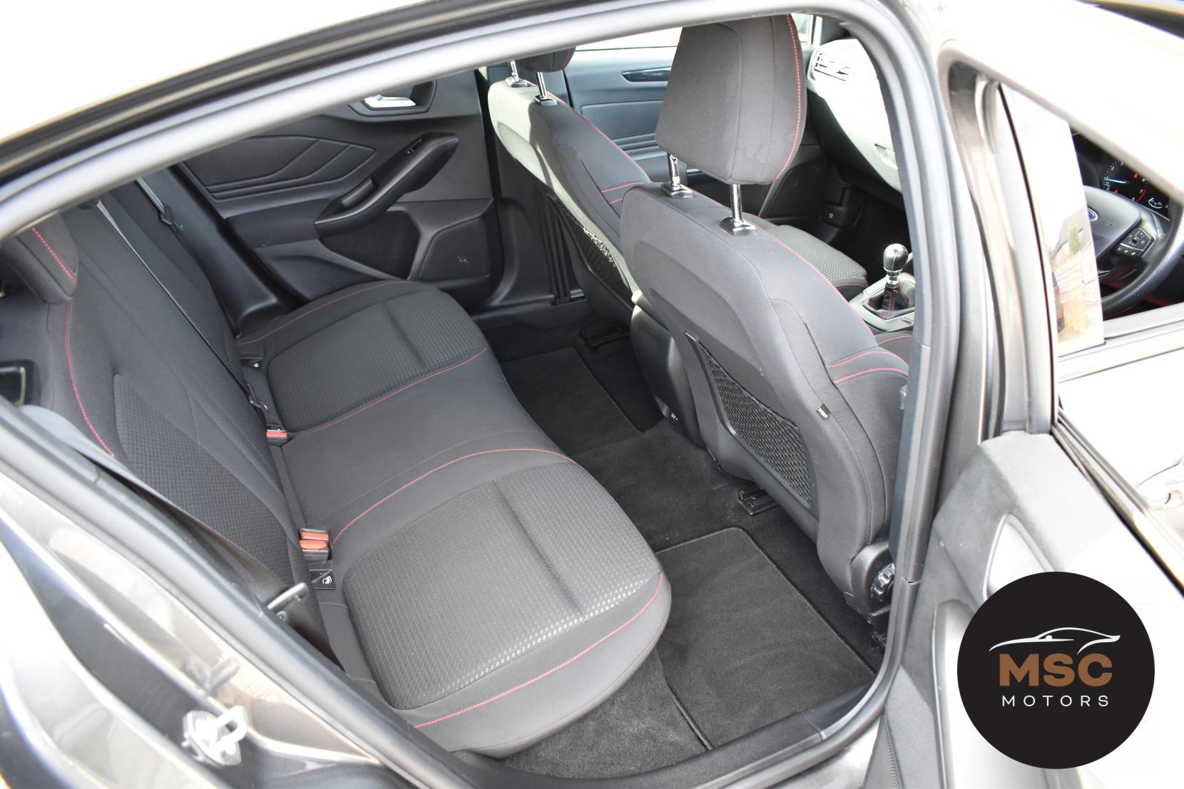 Ford Focus 1.0T EcoBoost ST-Line Hatchback 5dr Petrol Manual Euro 6 (s/s) (125 ps)