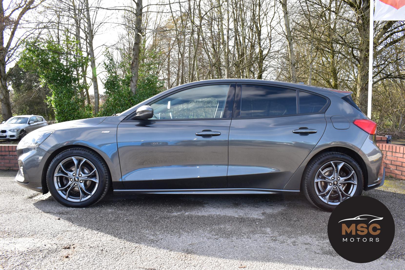 Ford Focus 1.0T EcoBoost ST-Line Hatchback 5dr Petrol Manual Euro 6 (s/s) (125 ps)