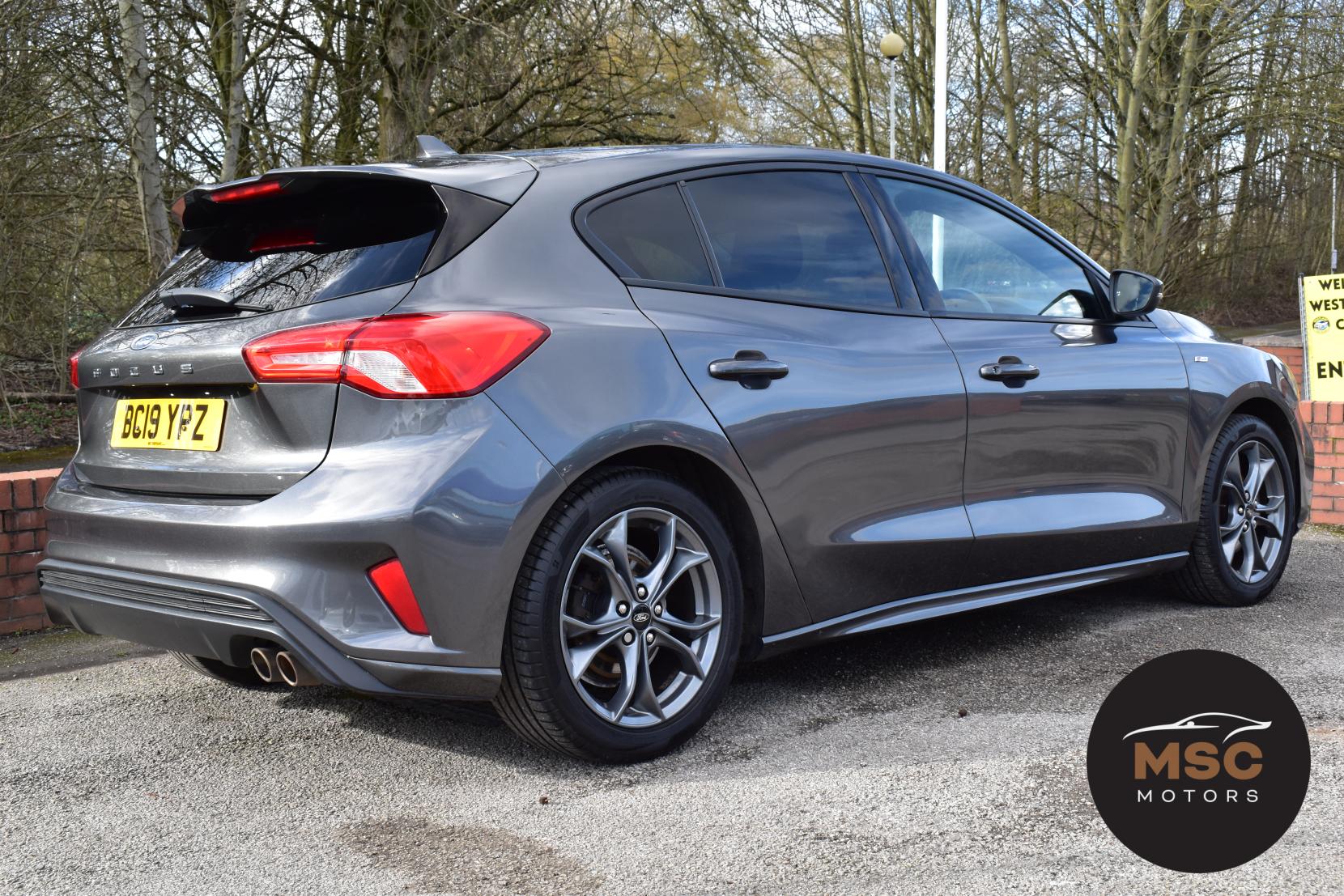 Ford Focus 1.0T EcoBoost ST-Line Hatchback 5dr Petrol Manual Euro 6 (s/s) (125 ps)