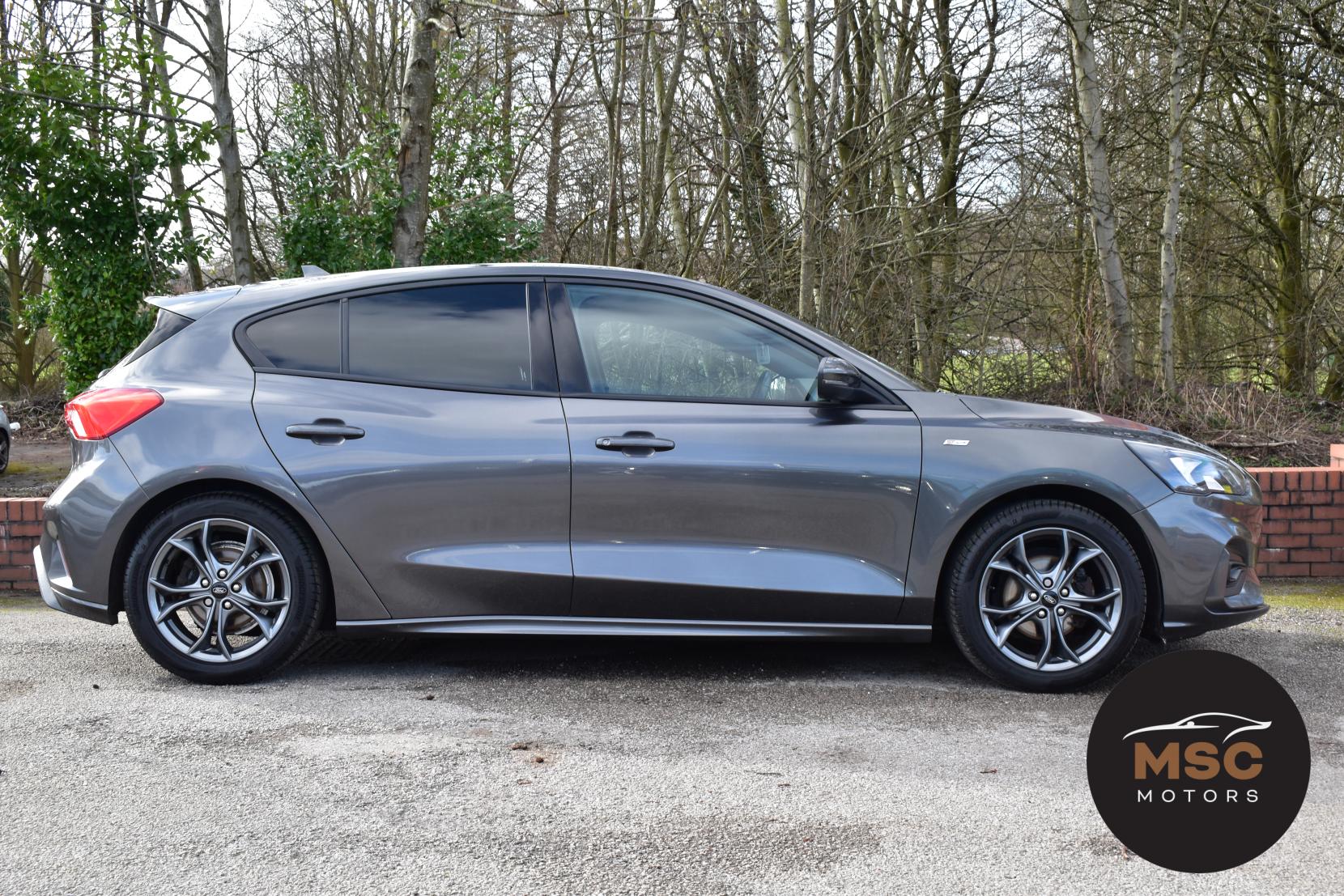 Ford Focus 1.0T EcoBoost ST-Line Hatchback 5dr Petrol Manual Euro 6 (s/s) (125 ps)