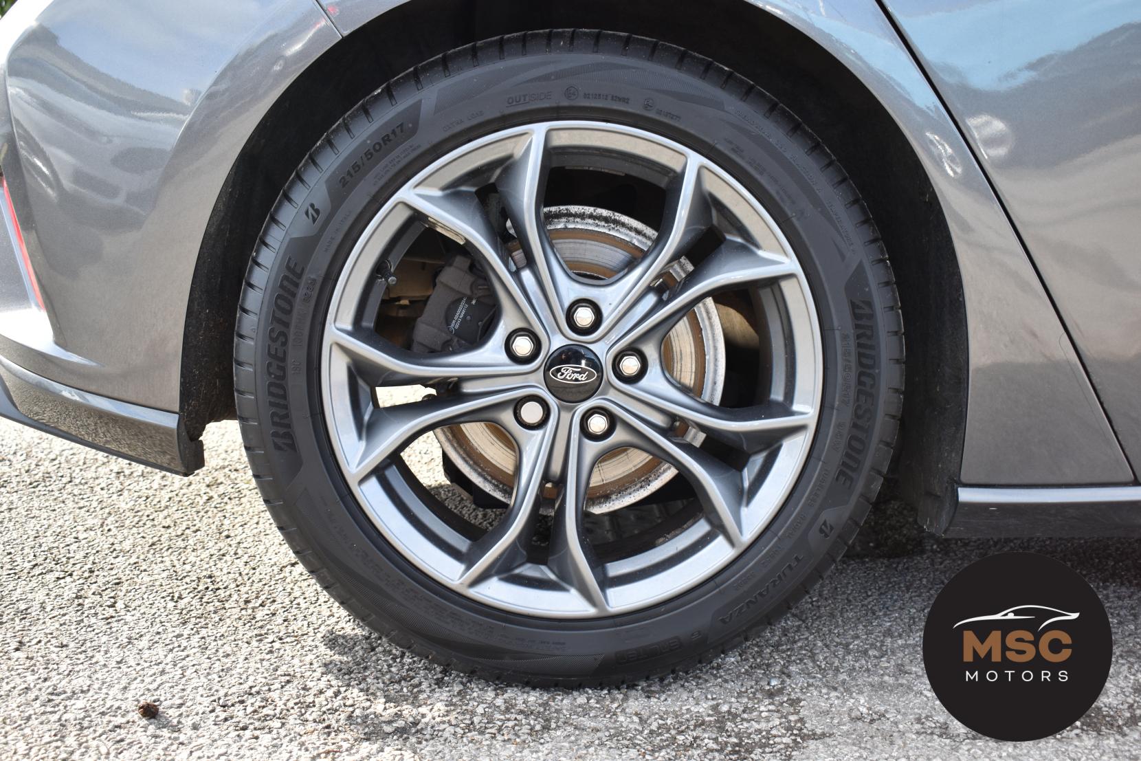 Ford Focus 1.0T EcoBoost ST-Line Hatchback 5dr Petrol Manual Euro 6 (s/s) (125 ps)