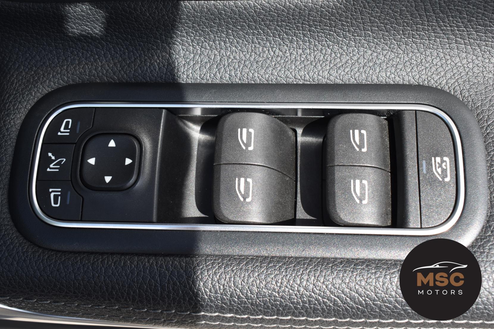 Mercedes-Benz A Class 2.0 A35 AMG (Premium Plus) Hatchback 5dr Petrol 7G-DCT 4MATIC Euro 6 (s/s) (306 ps)