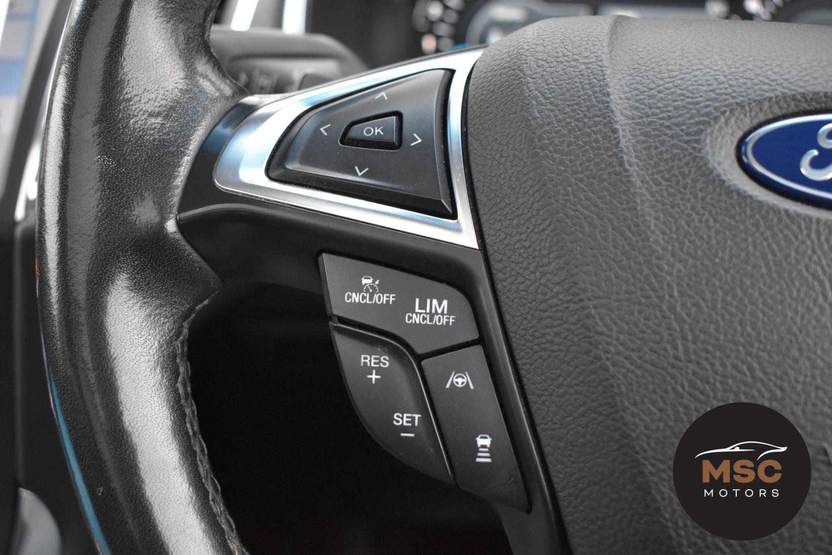 Ford Edge 2.0 EcoBlue Vignale SUV 5dr Diesel Auto AWD Euro 6 (s/s) (238 ps)