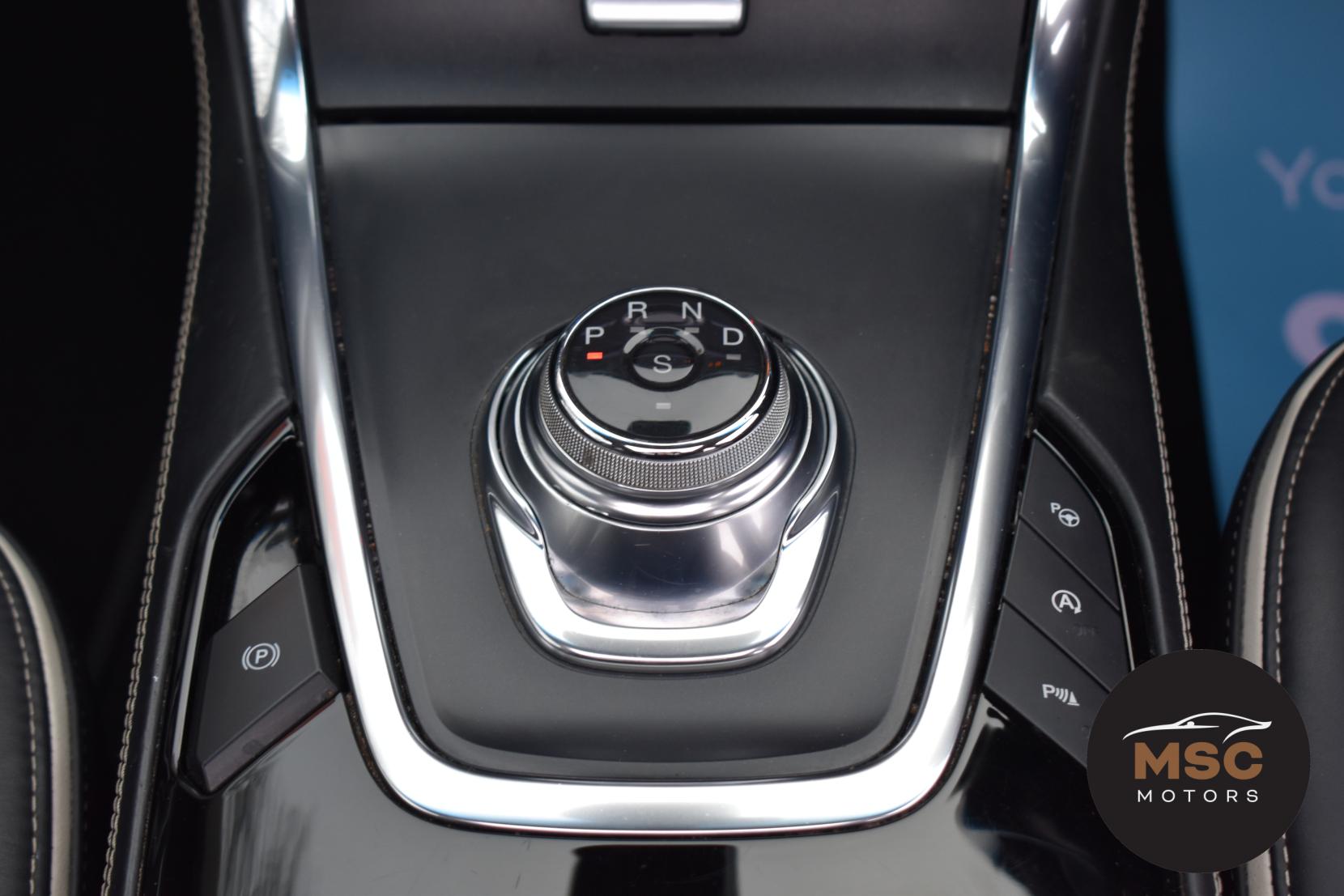 Ford Edge 2.0 EcoBlue Vignale SUV 5dr Diesel Auto AWD Euro 6 (s/s) (238 ps)