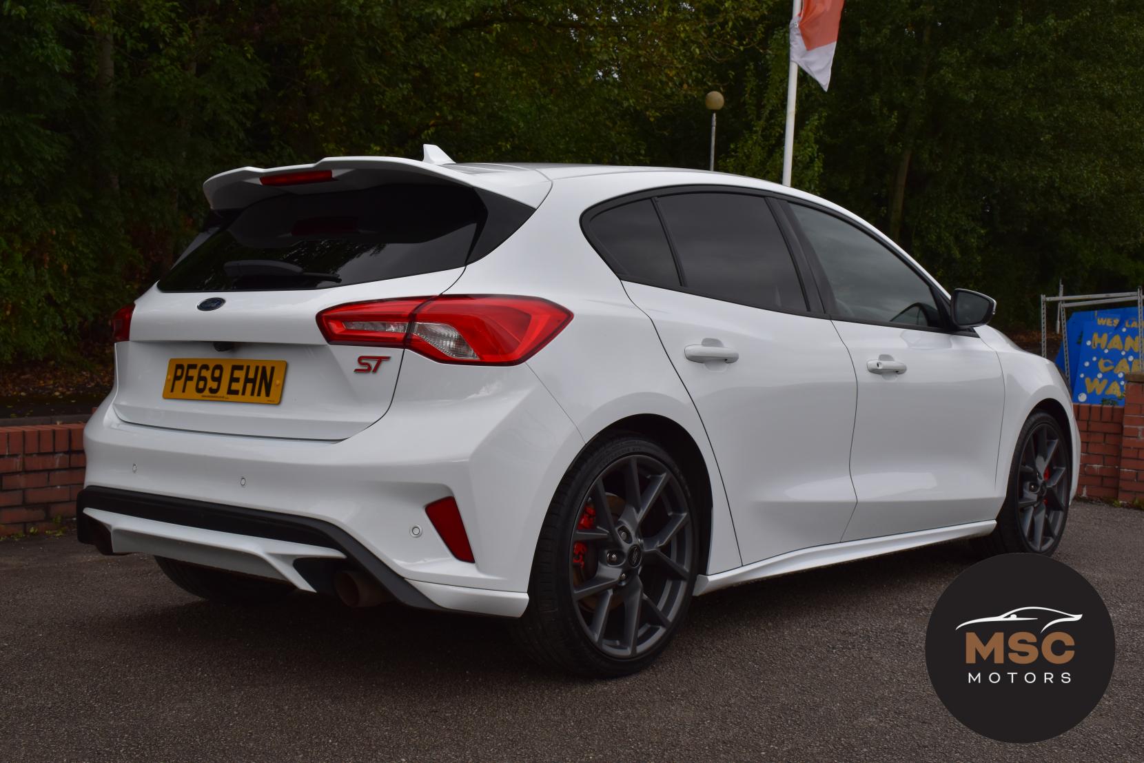 Ford Focus 2.3T EcoBoost ST Hatchback 5dr Petrol Manual Euro 6 (s/s) (280 ps)