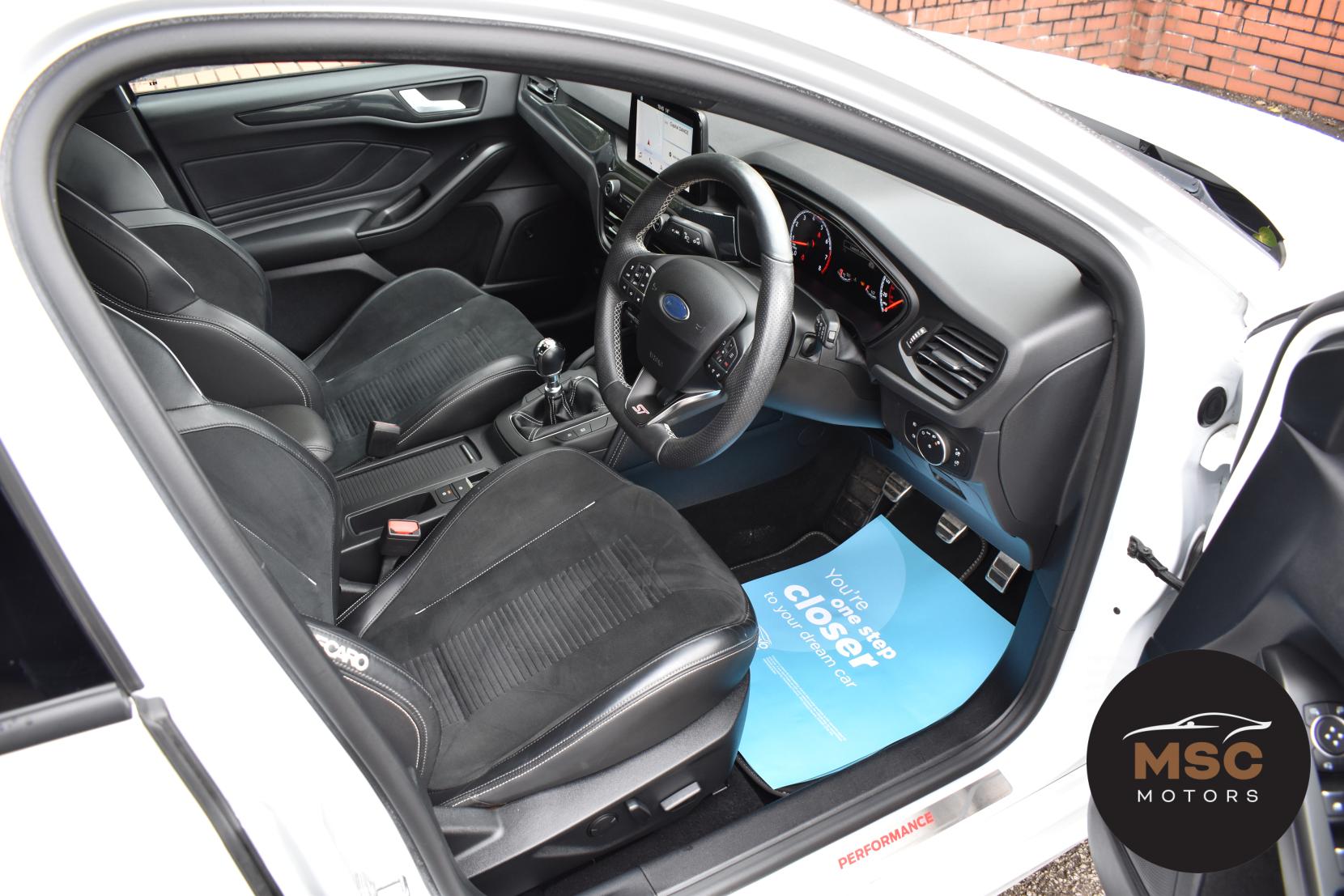 Ford Focus 2.3T EcoBoost ST Hatchback 5dr Petrol Manual Euro 6 (s/s) (280 ps)