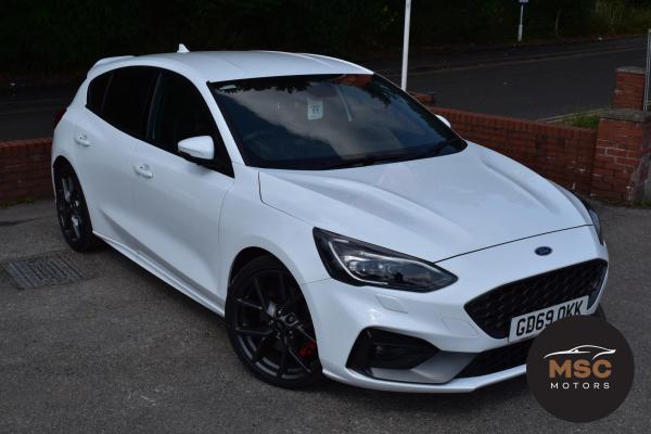 Ford Focus 2.3T EcoBoost ST Hatchback 5dr Petrol Manual Euro 6 (s/s) (280 ps)
