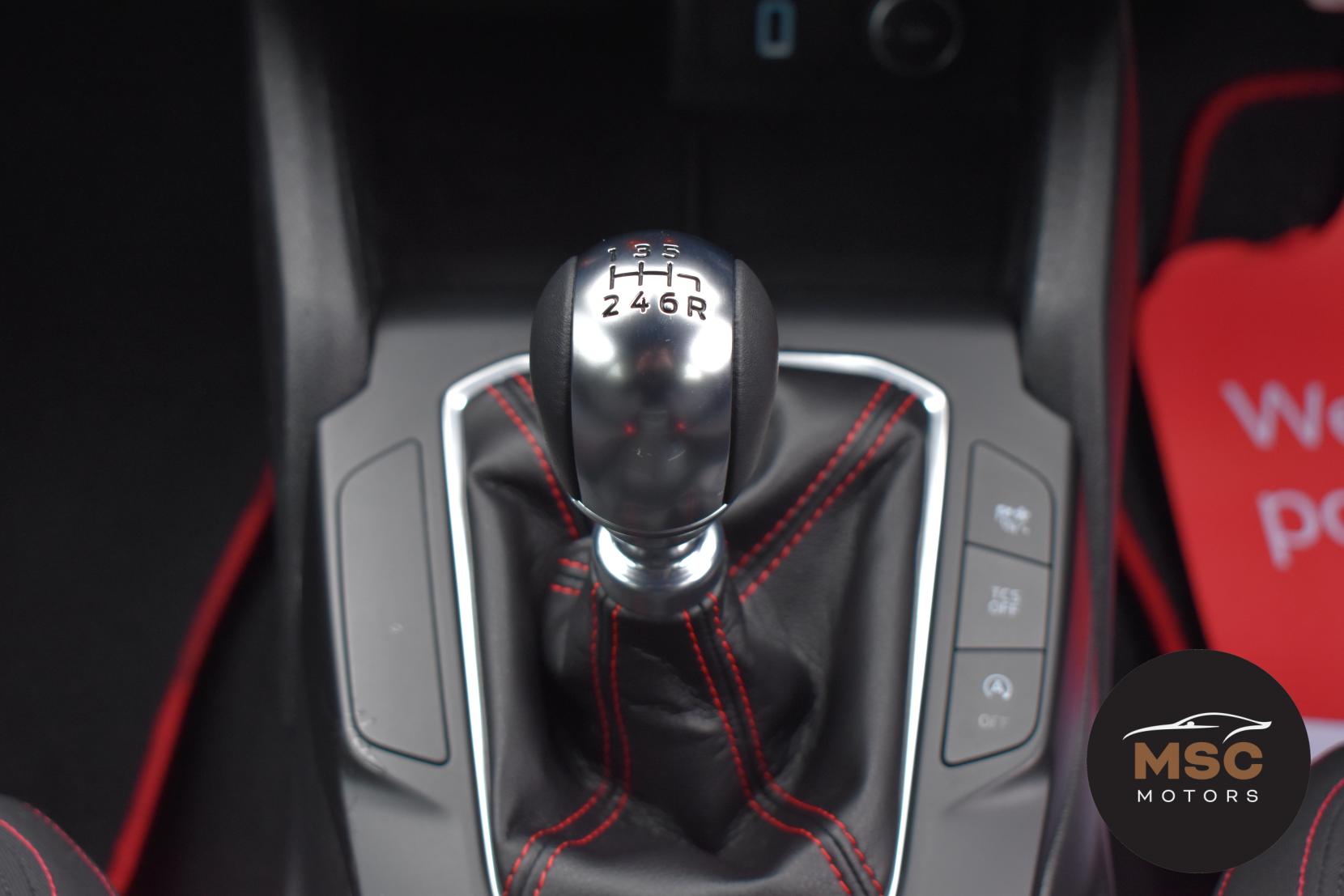 Ford Focus 1.0T EcoBoost ST-Line Hatchback 5dr Petrol Manual Euro 6 (s/s) (125 ps)