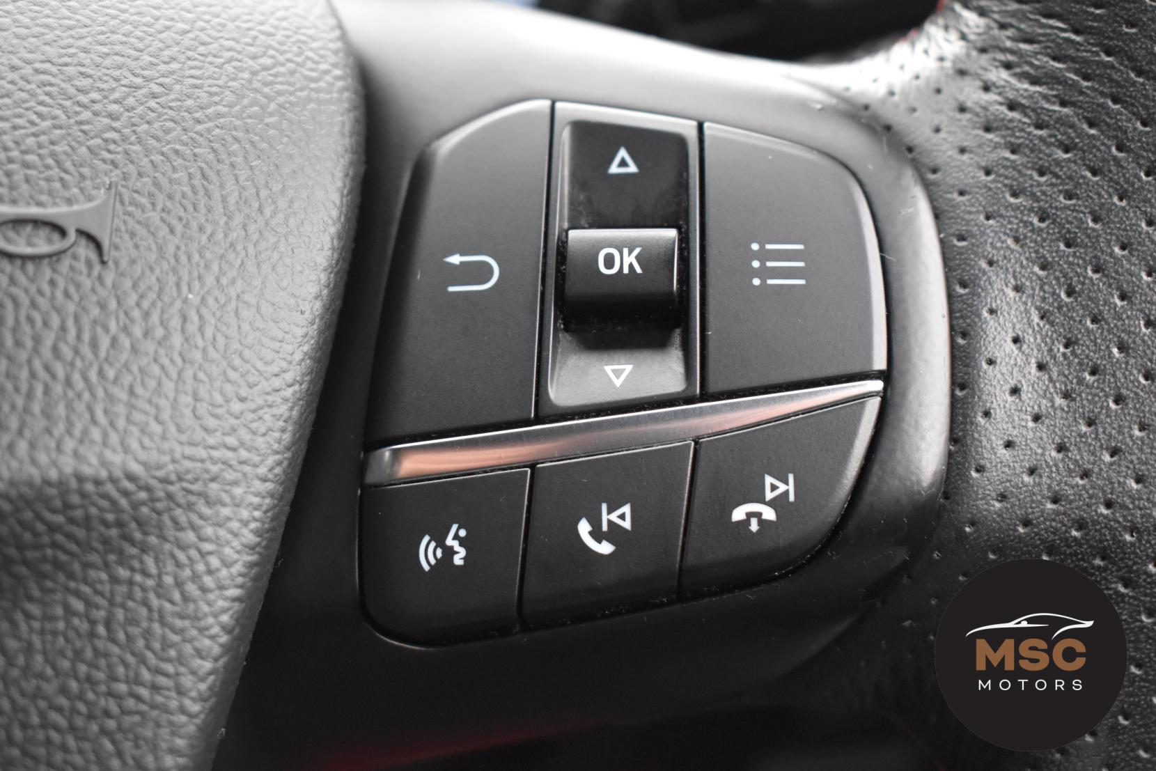 Ford Focus 1.0T EcoBoost ST-Line Hatchback 5dr Petrol Manual Euro 6 (s/s) (125 ps)