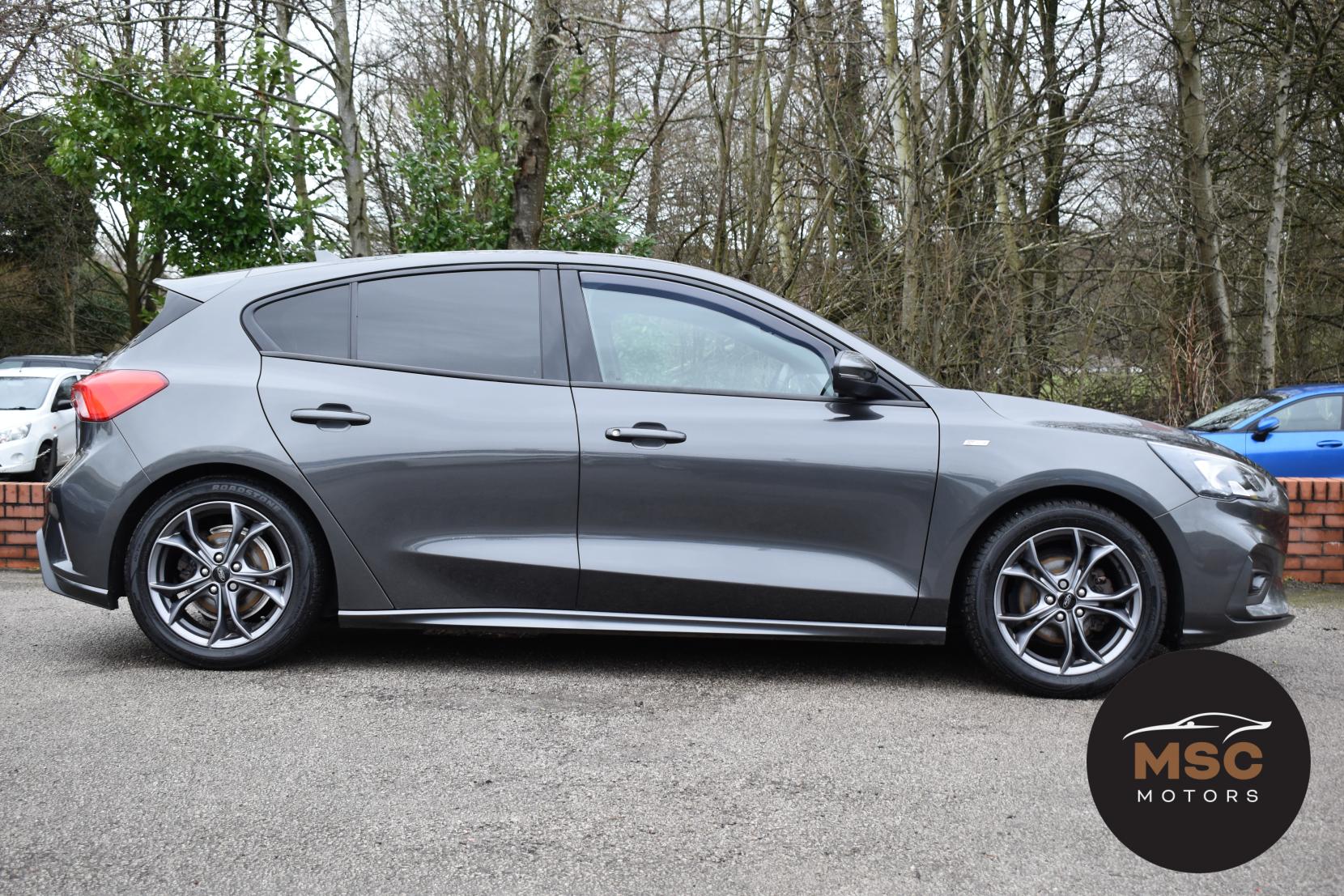 Ford Focus 1.0T EcoBoost ST-Line Hatchback 5dr Petrol Manual Euro 6 (s/s) (125 ps)